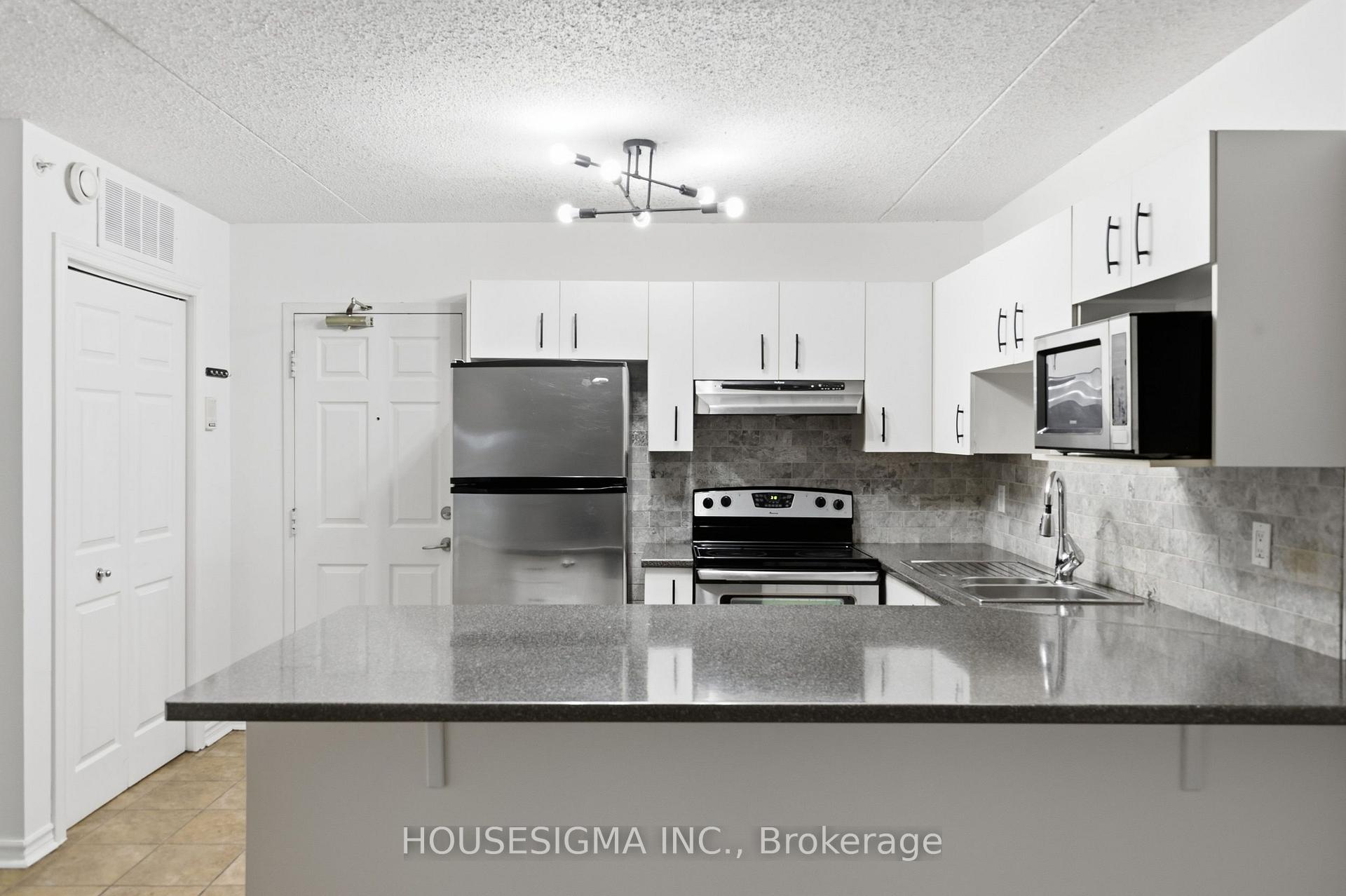 Photo 18 of Unit 203, 4025 Kilmer Drive, Burlington, Tansley — HOMEH