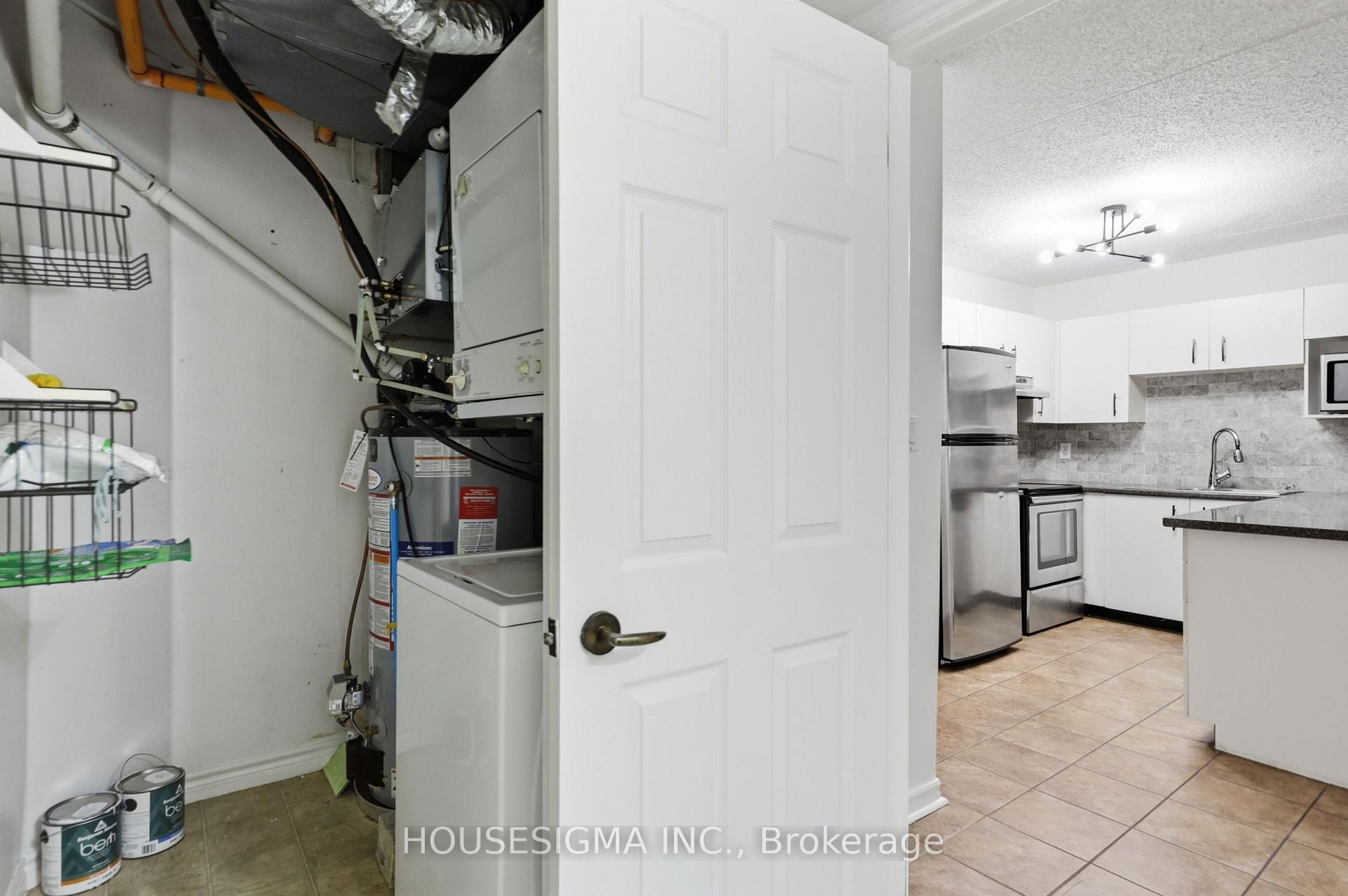 Photo 31 of Unit 203, 4025 Kilmer Drive, Burlington, Tansley — HOMEH