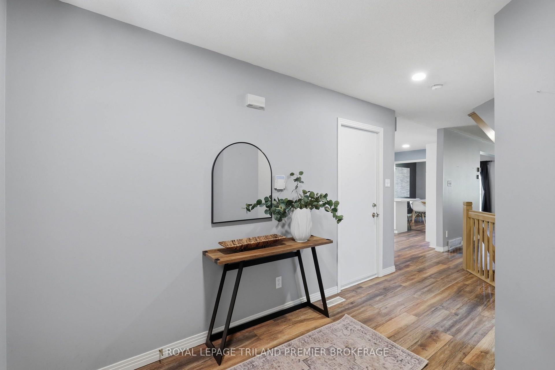 Photo 4 of Unit #5, 155 Killarney Road, London, North H — HOMEH