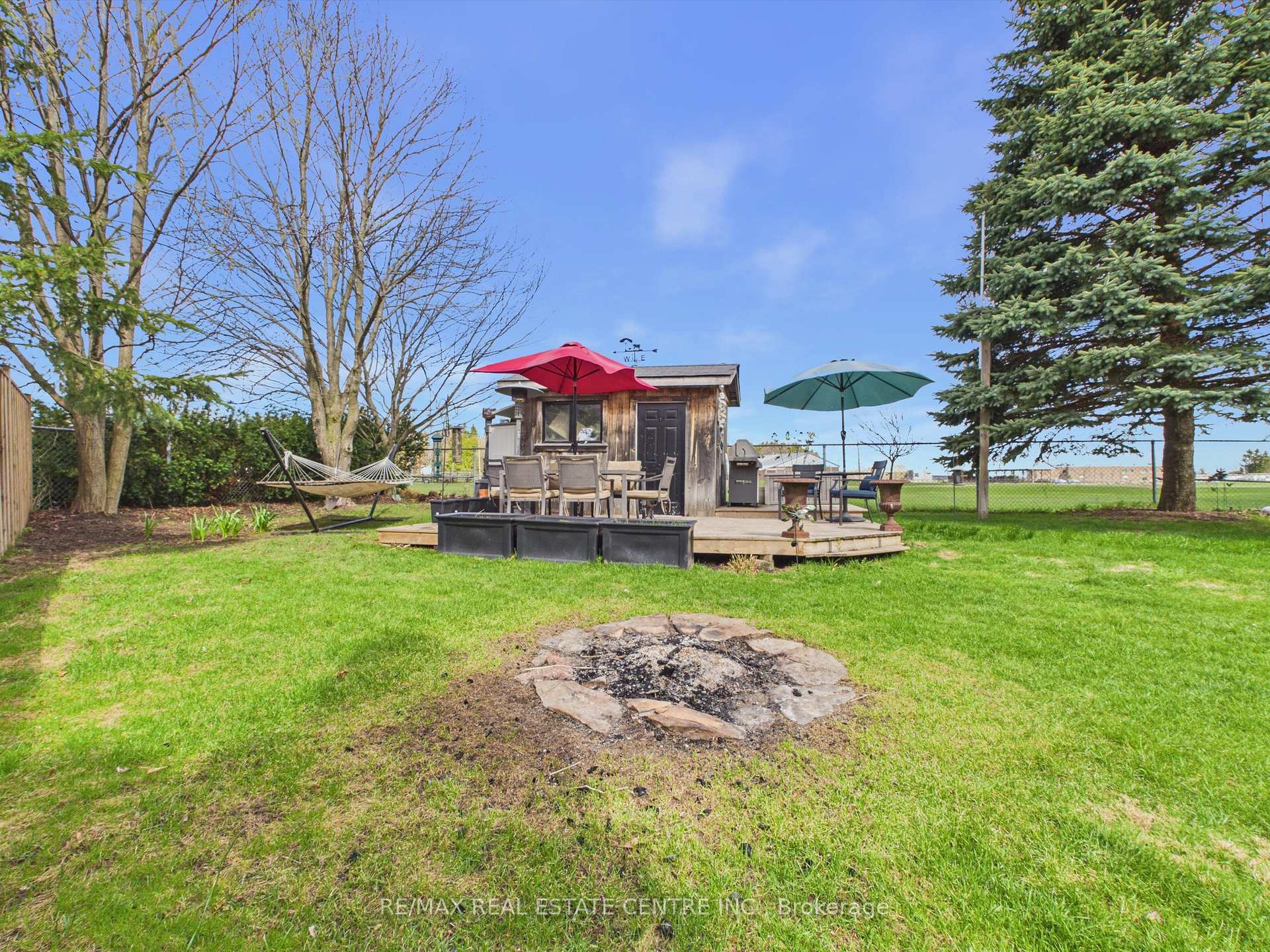 Photo 32 of 318 Shelburne Place, Shelburne — HOMEH