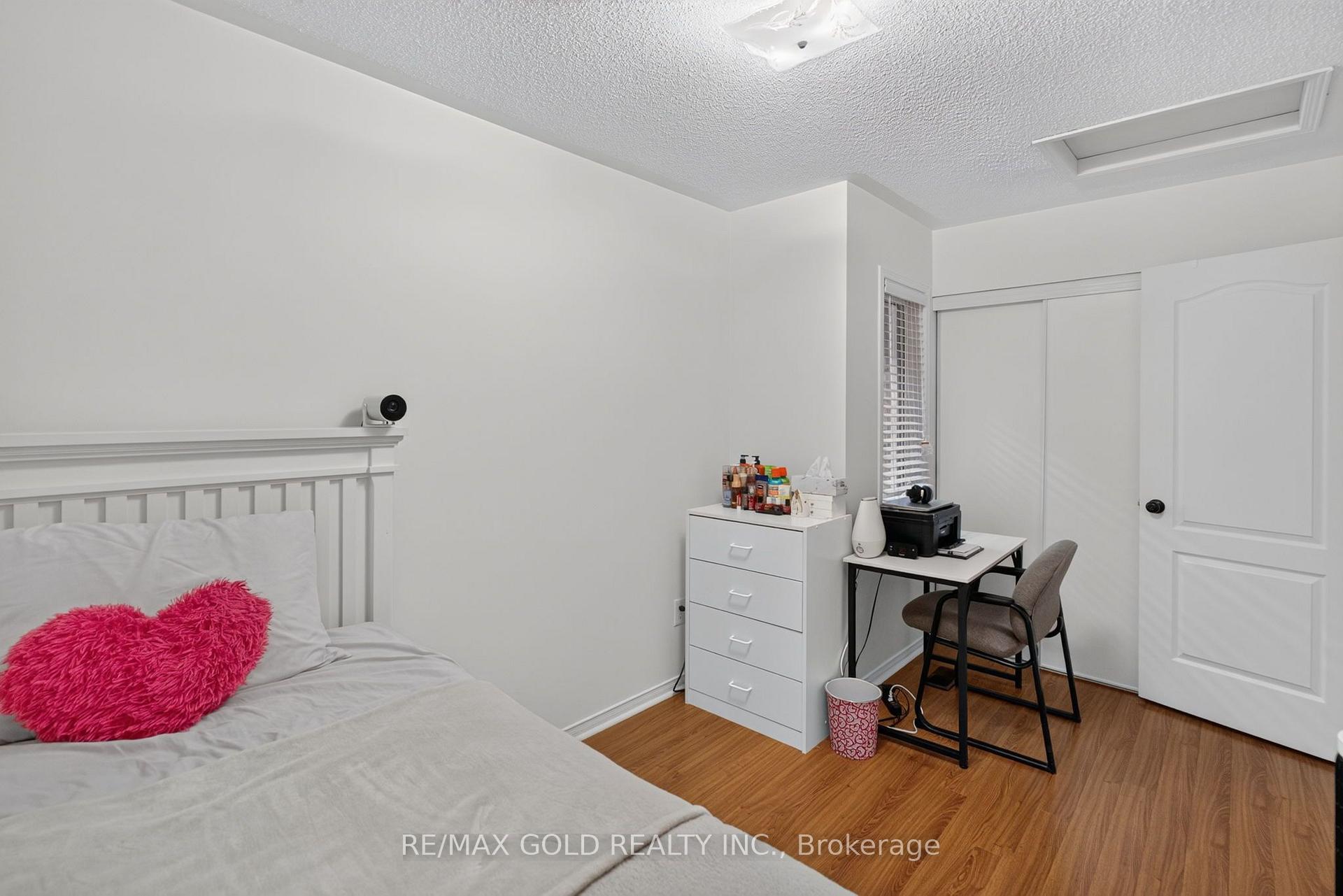 Photo 25 of 71 Spicebush Terrace, Brampton, Credit Valley — HOMEH