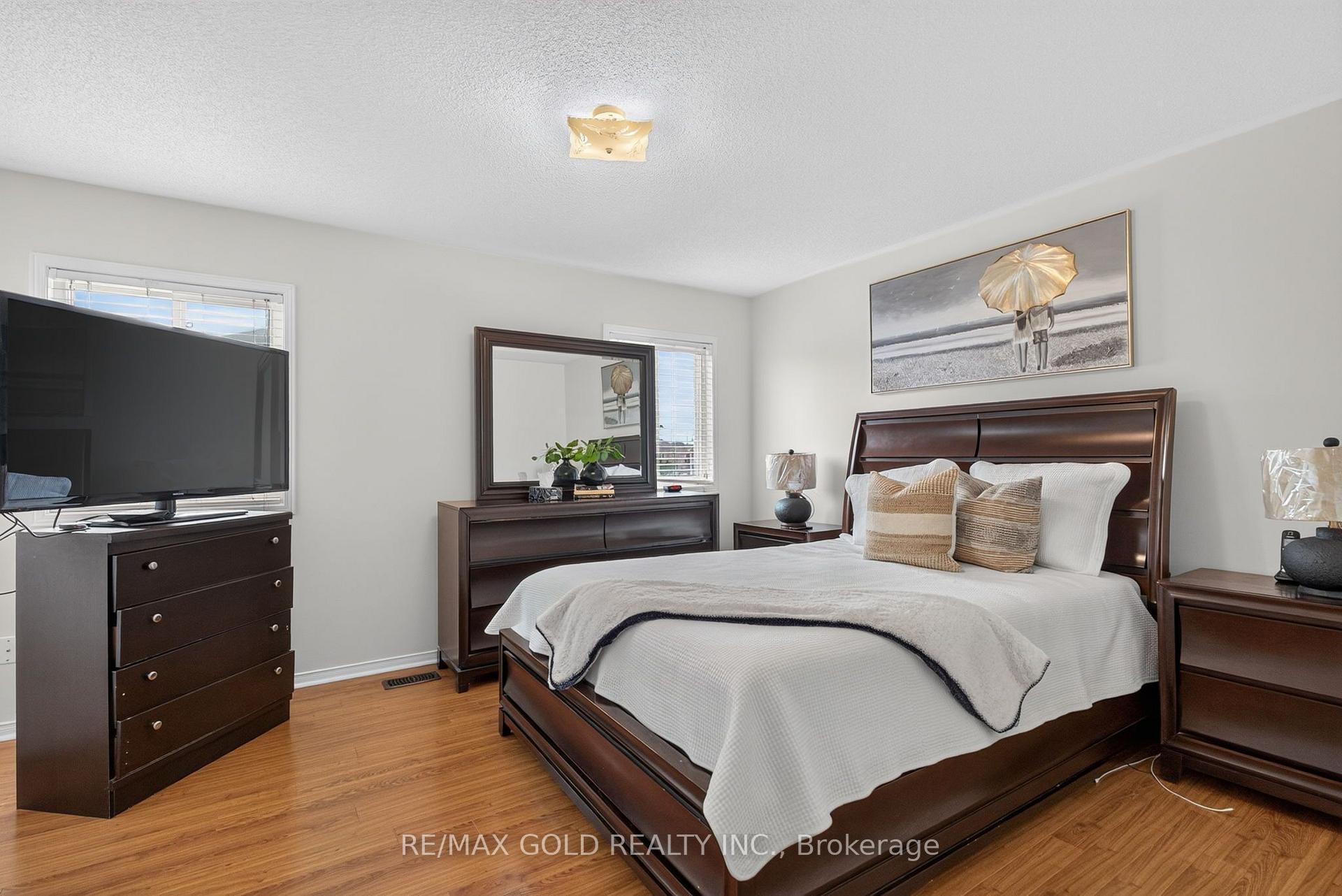 Photo 26 of 71 Spicebush Terrace, Brampton, Credit Valley — HOMEH