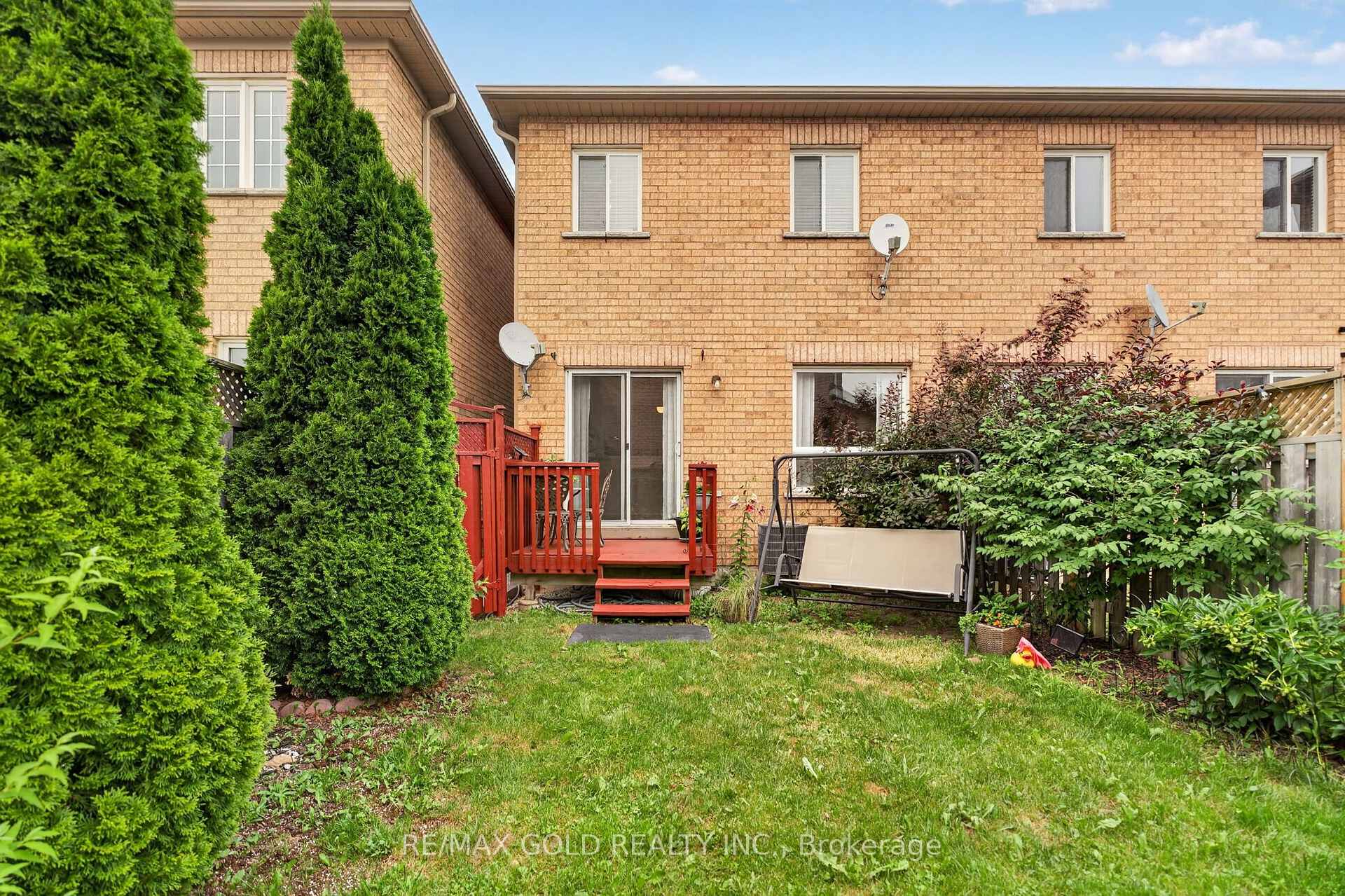 Photo 32 of 71 Spicebush Terrace, Brampton, Credit Valley — HOMEH