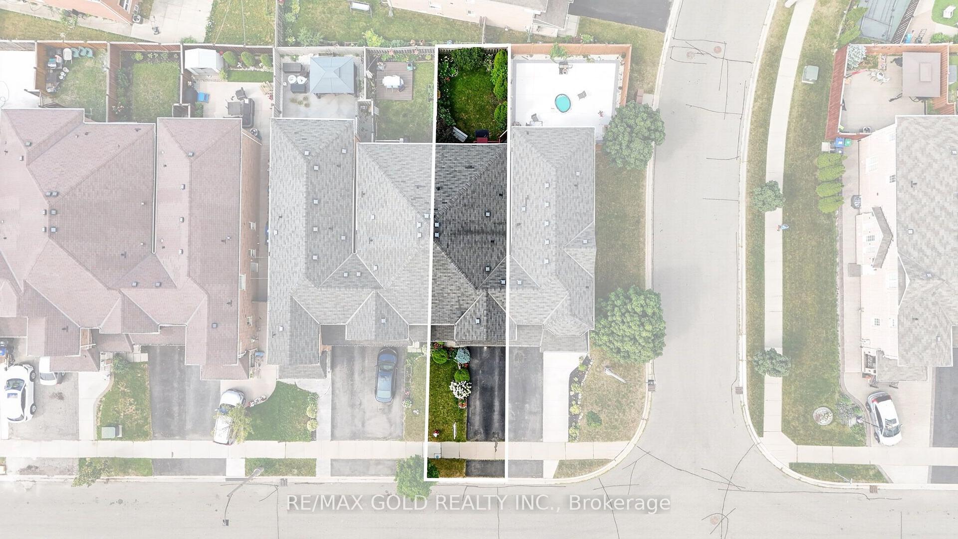 Photo 35 of 71 Spicebush Terrace, Brampton, Credit Valley — HOMEH