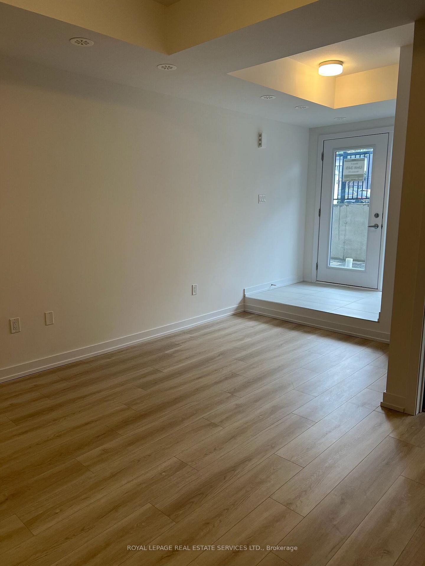 Photo 3 of Unit P35, 25 Palace Street, Kitchener, Laurentian Hills — HOMEH