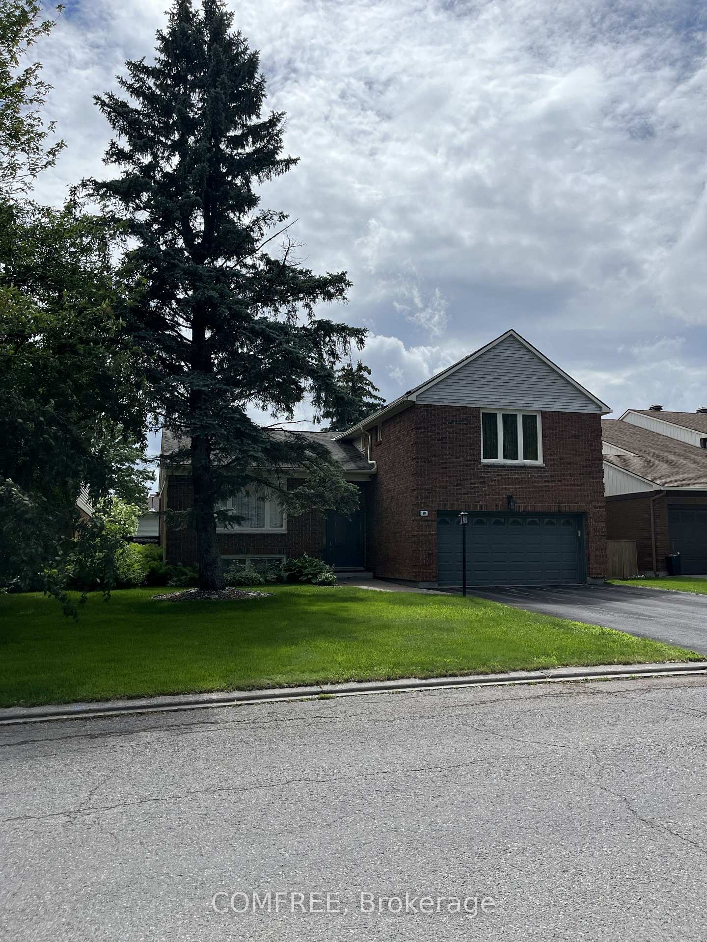 Photo 48 of 10 Trotting Way, Ottawa, Kanata - Bridlewood — HOMEH