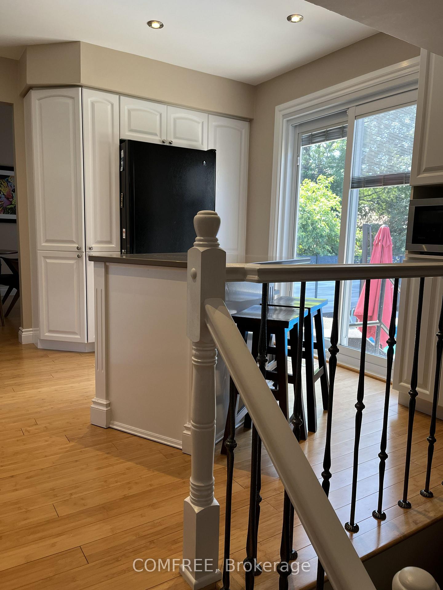 Photo 9 of 10 Trotting Way, Ottawa, Kanata - Bridlewood — HOMEH