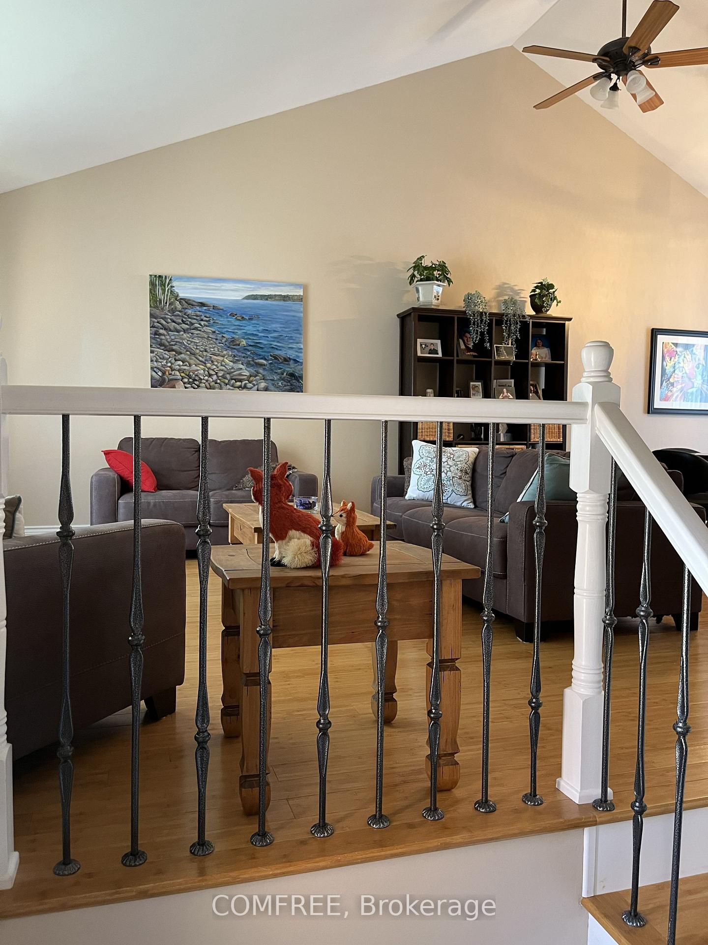 Photo 12 of 10 Trotting Way, Ottawa, Kanata - Bridlewood — HOMEH