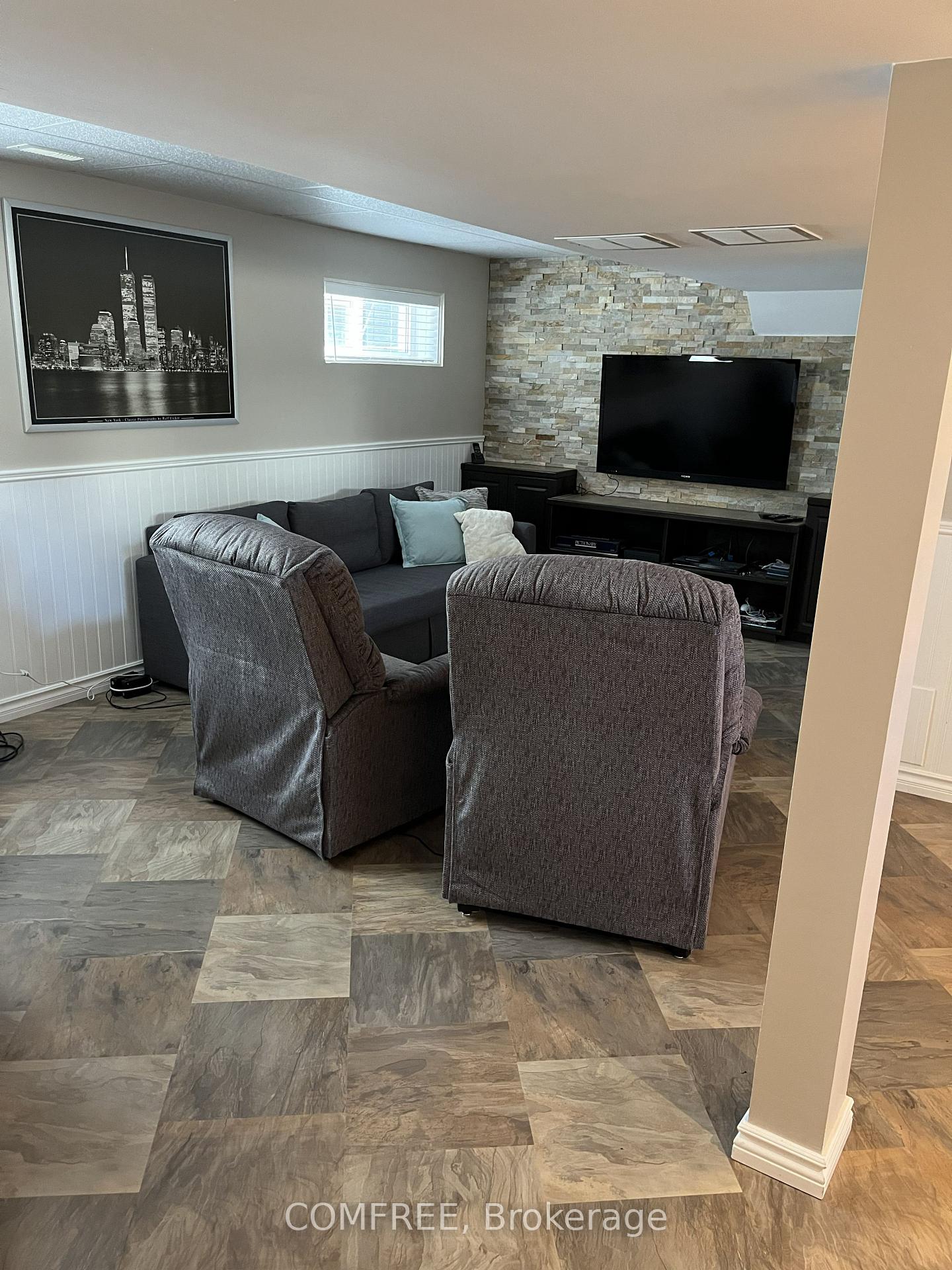 Photo 24 of 10 Trotting Way, Ottawa, Kanata - Bridlewood — HOMEH