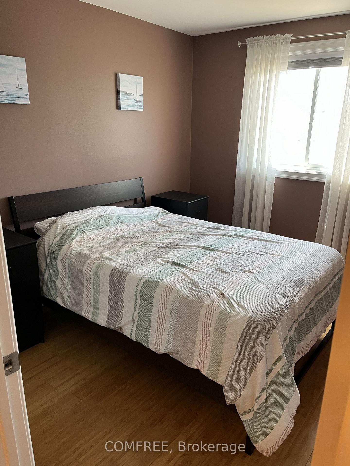 Photo 35 of 10 Trotting Way, Ottawa, Kanata - Bridlewood — HOMEH