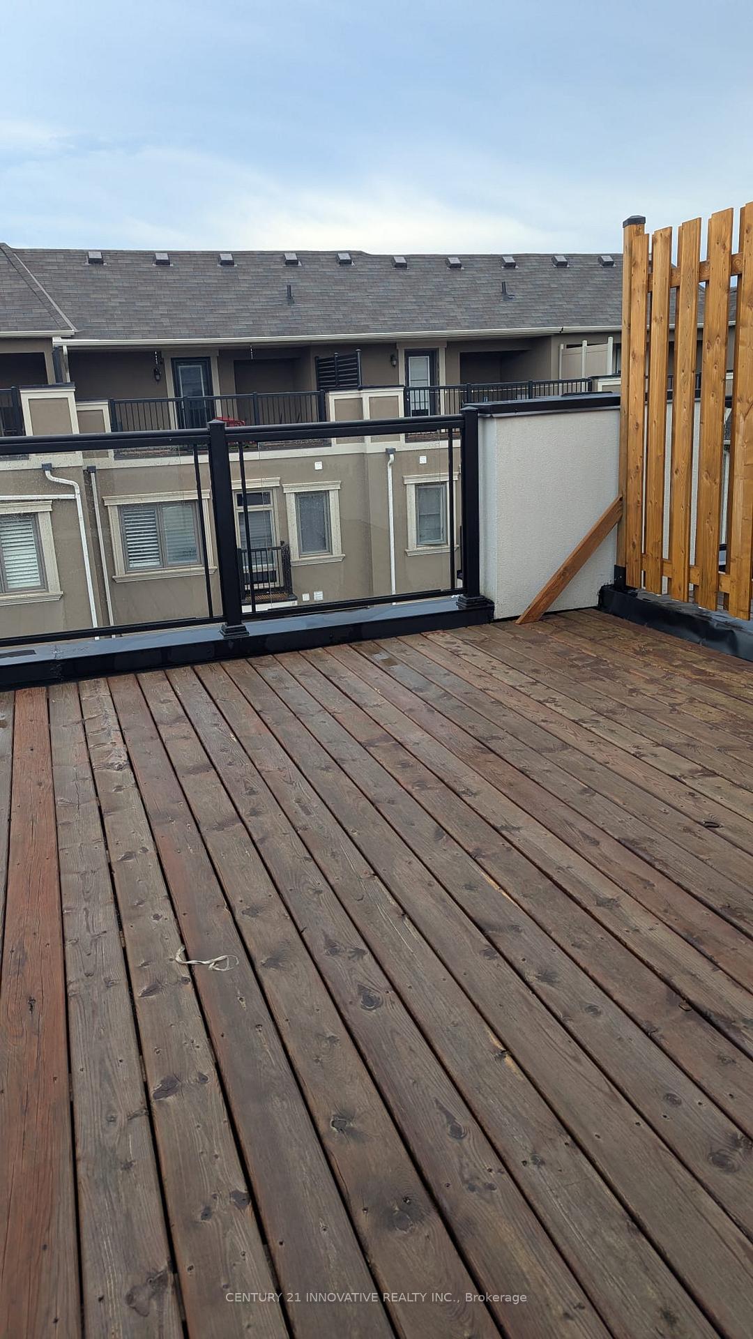 Photo 4 of 29 Adam Sellers Street E, Markham, Cornell — HOMEH