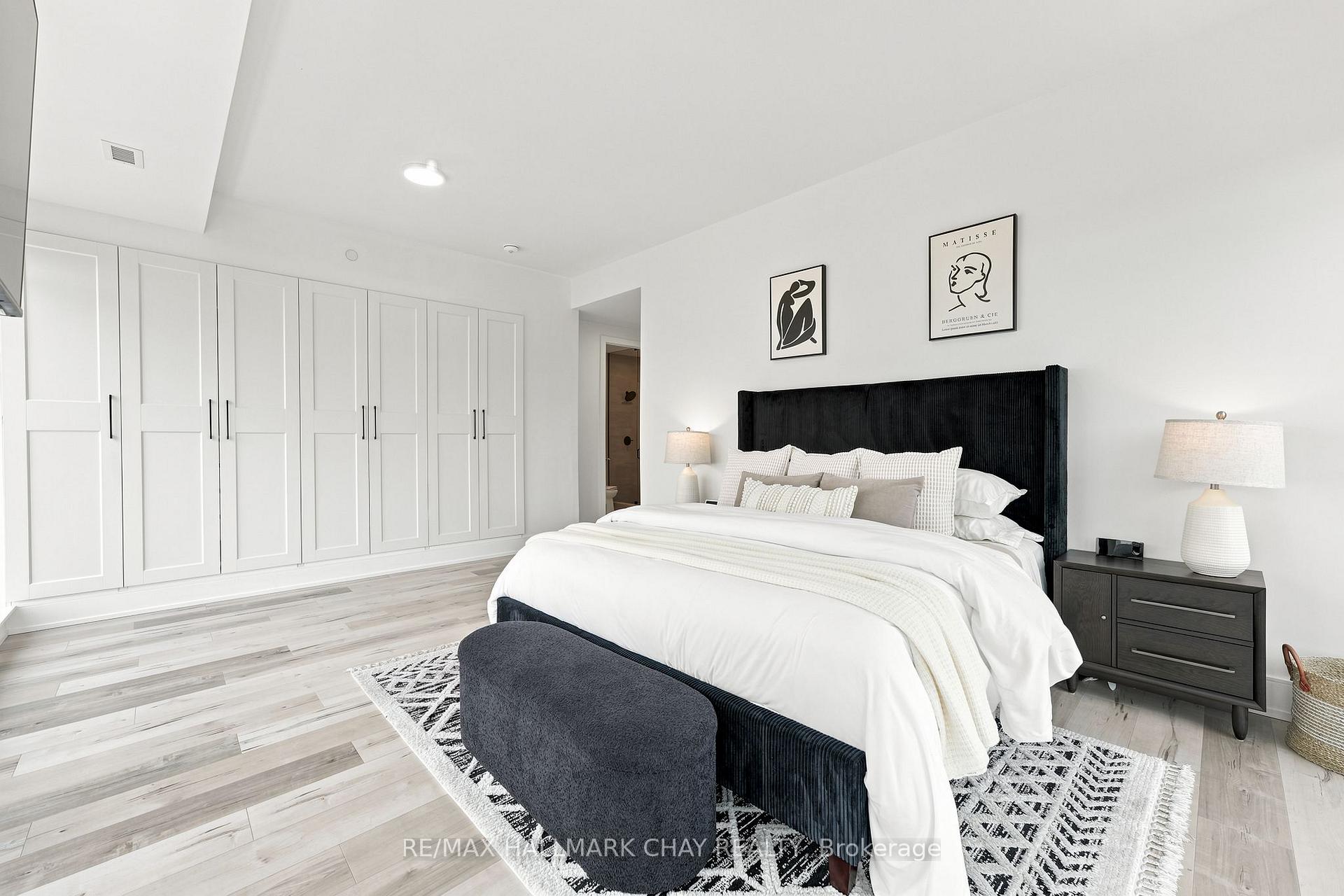Photo 15 of Unit 914, 185 Dunlope Street E, Barrie, Lakeshore — HOMEH