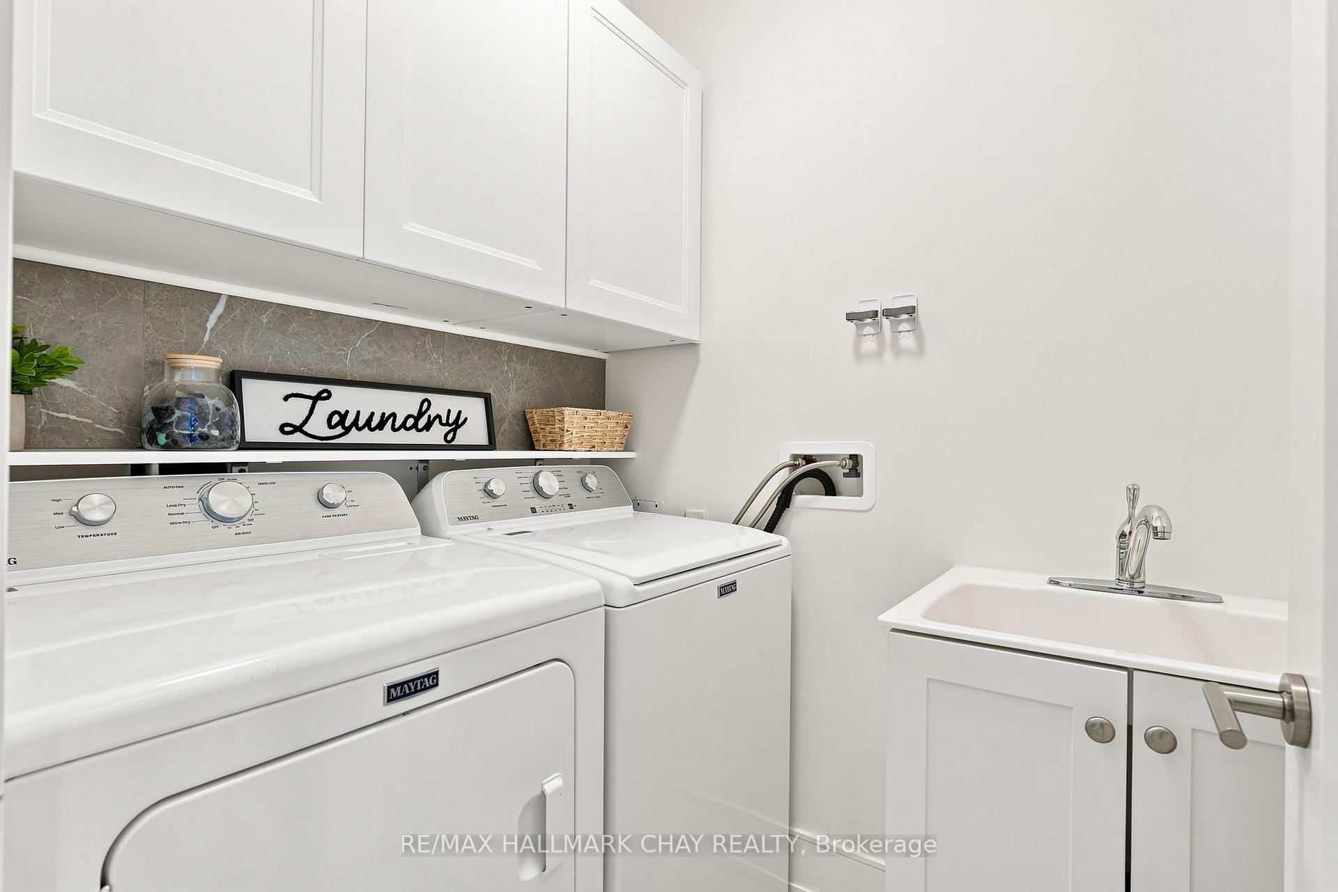 Photo 22 of Unit 914, 185 Dunlope Street E, Barrie, Lakeshore — HOMEH