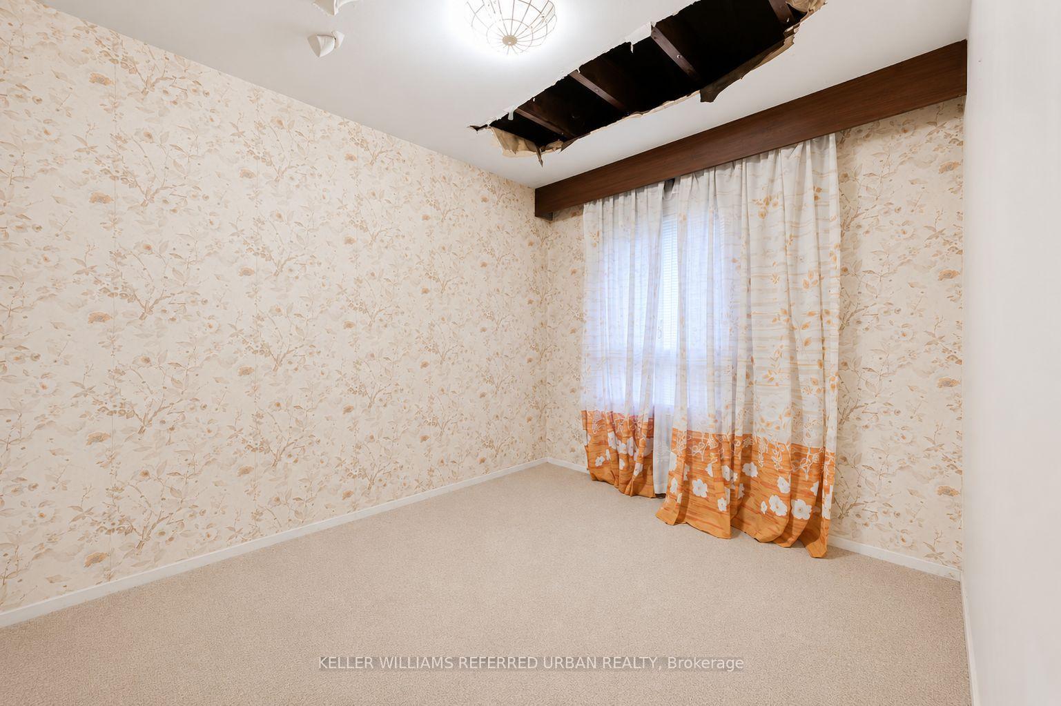 Photo 62 of 7 Saunders Crescent, Etobicoke, Stonegate-Queensway — HOMEH