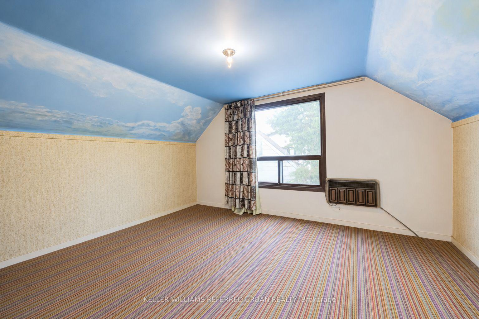 Photo 80 of 7 Saunders Crescent, Etobicoke, Stonegate-Queensway — HOMEH