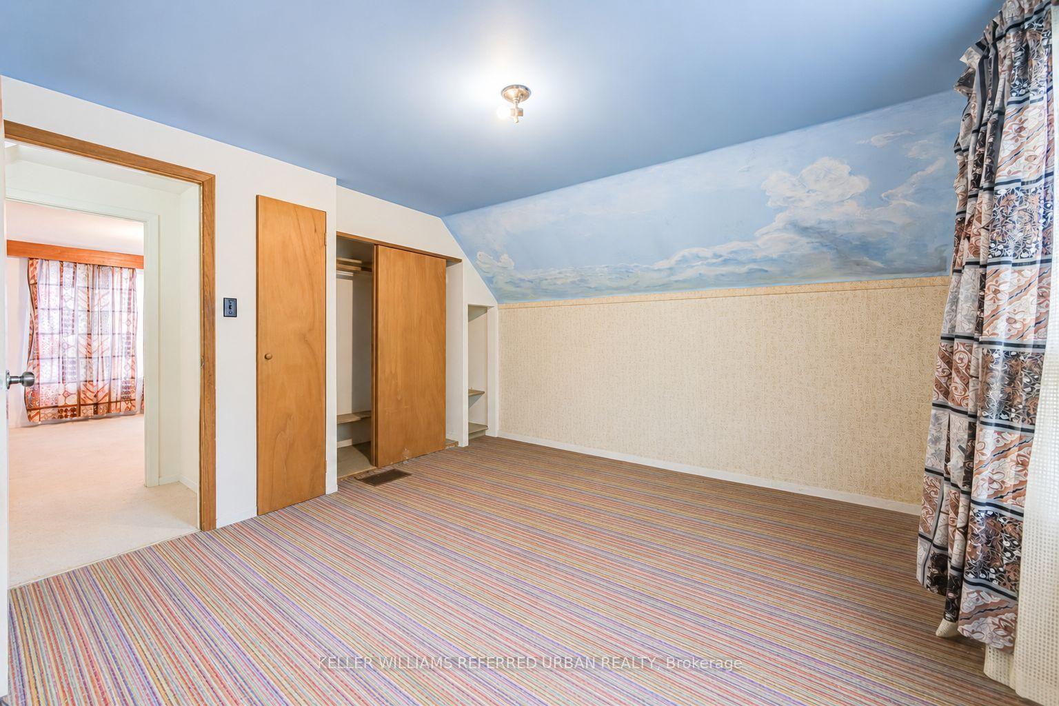 Photo 83 of 7 Saunders Crescent, Etobicoke, Stonegate-Queensway — HOMEH