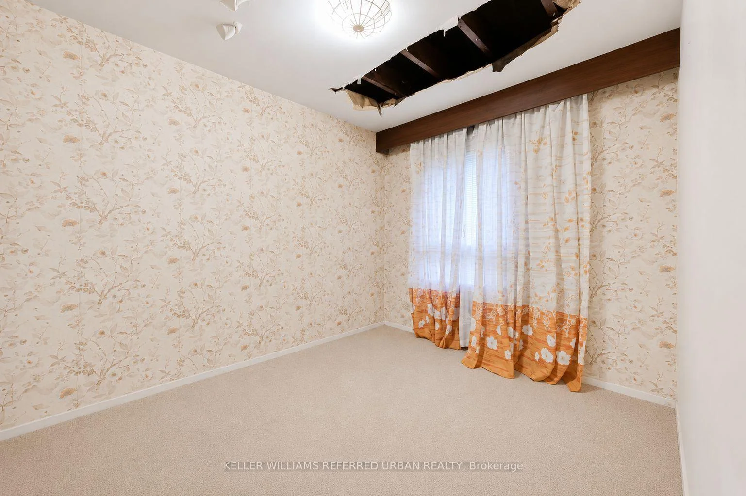 Photo 48 of 7 Saunders Crescent, Etobicoke, Stonegate-Queensway — HOMEH