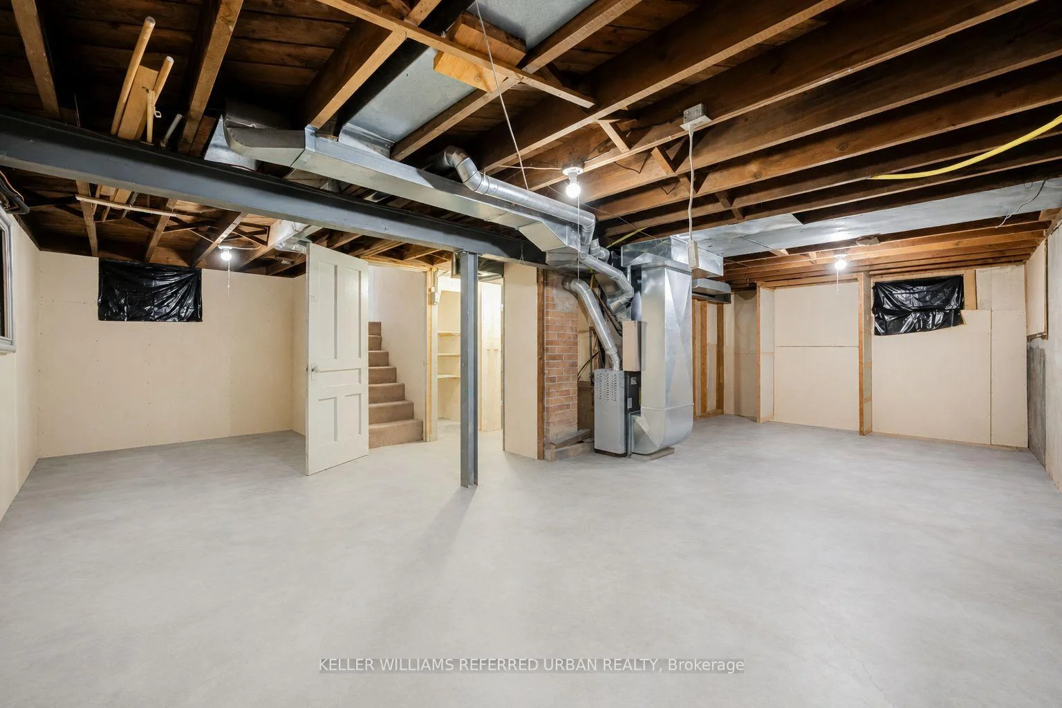 Photo 78 of 7 Saunders Crescent, Etobicoke, Stonegate-Queensway — HOMEH