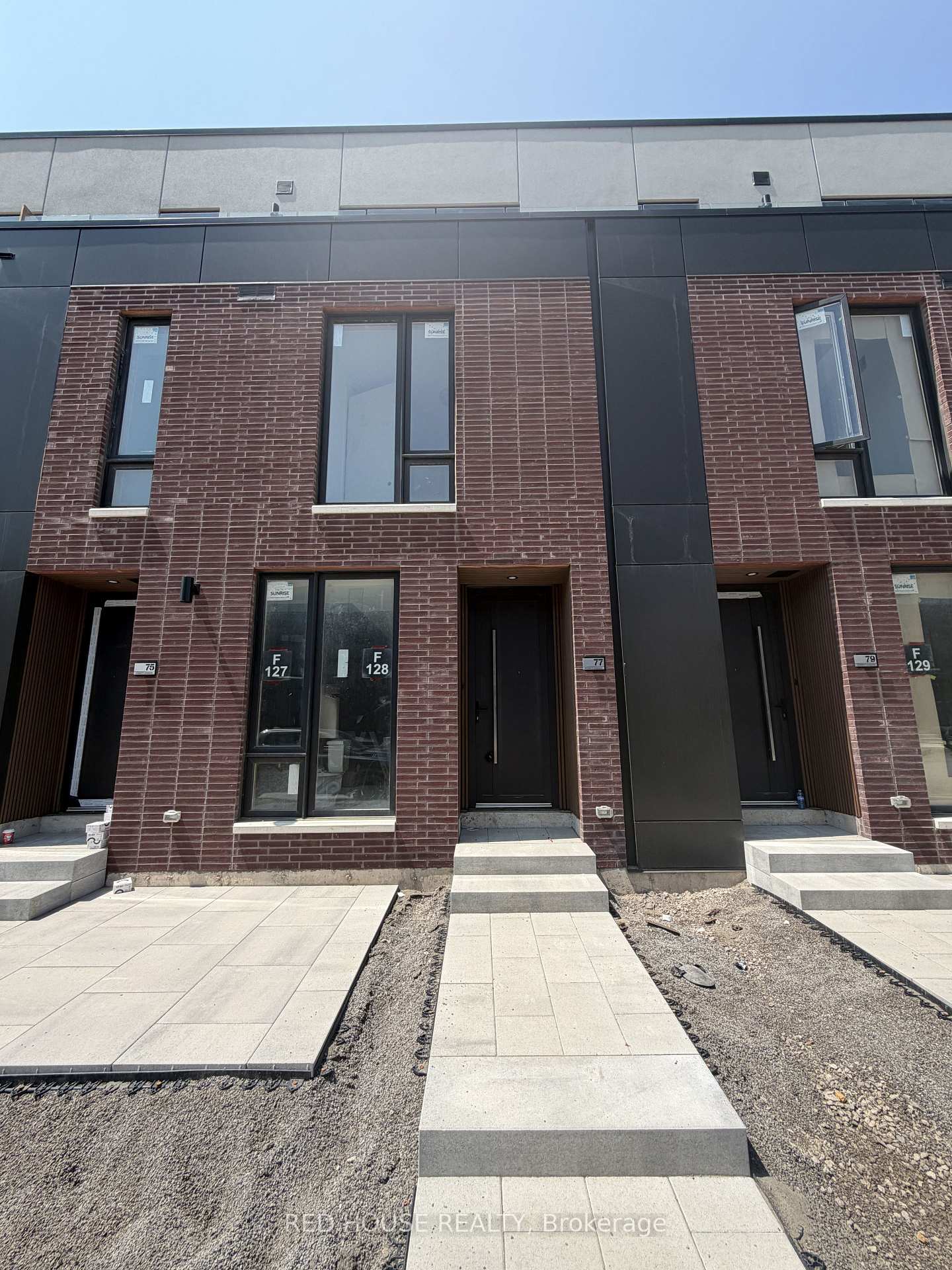 Photo 1 of 77 Everett Common, St. Catharines, Oakdale — HOMEH