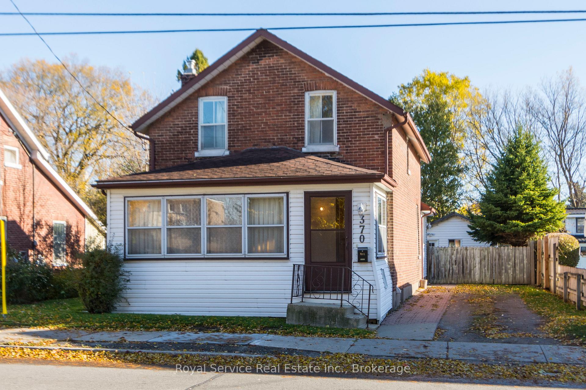 Photo of 370 Division Street