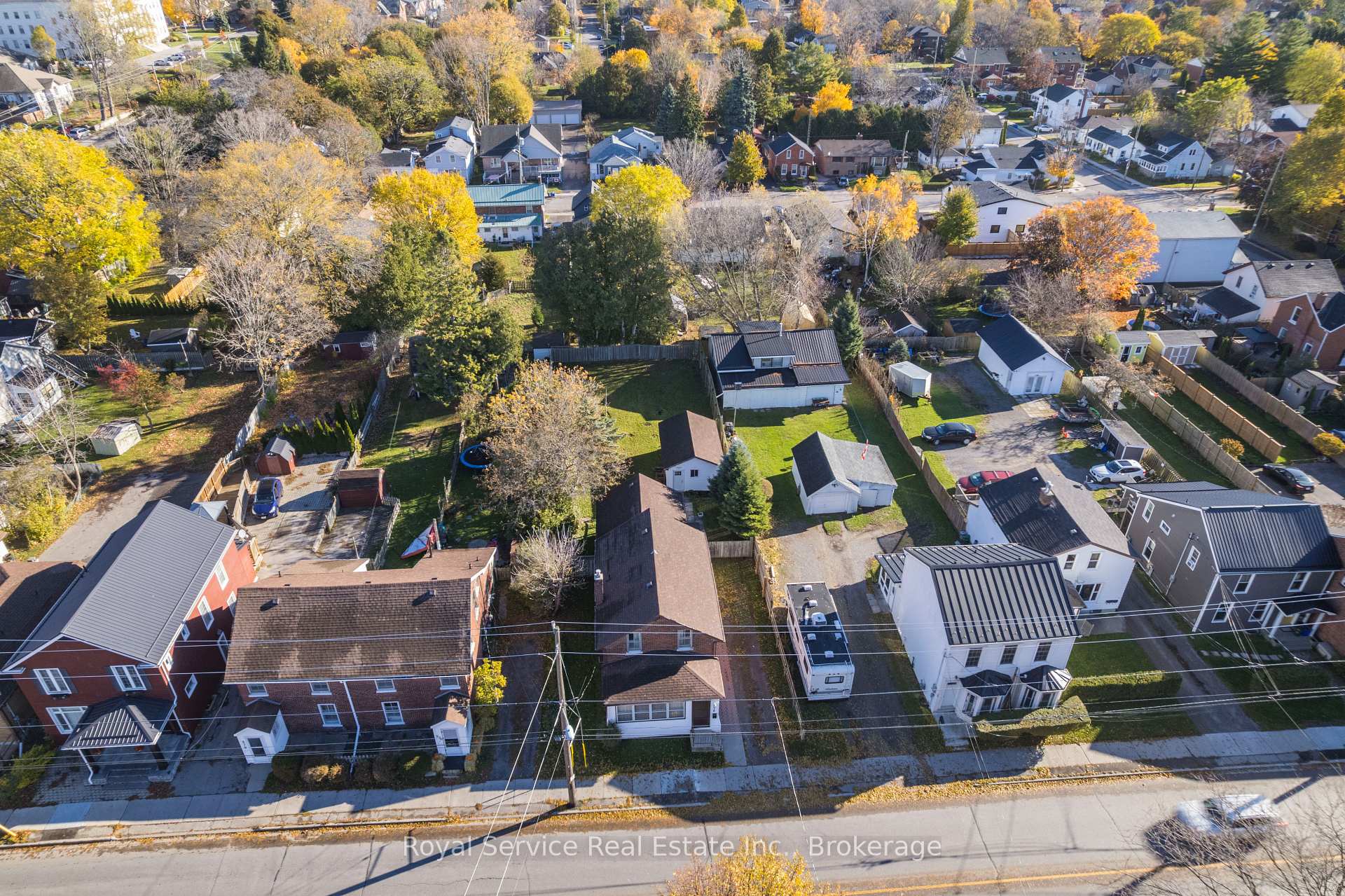 Photo 3 of 370 Division Street, Cobourg — HOMEH