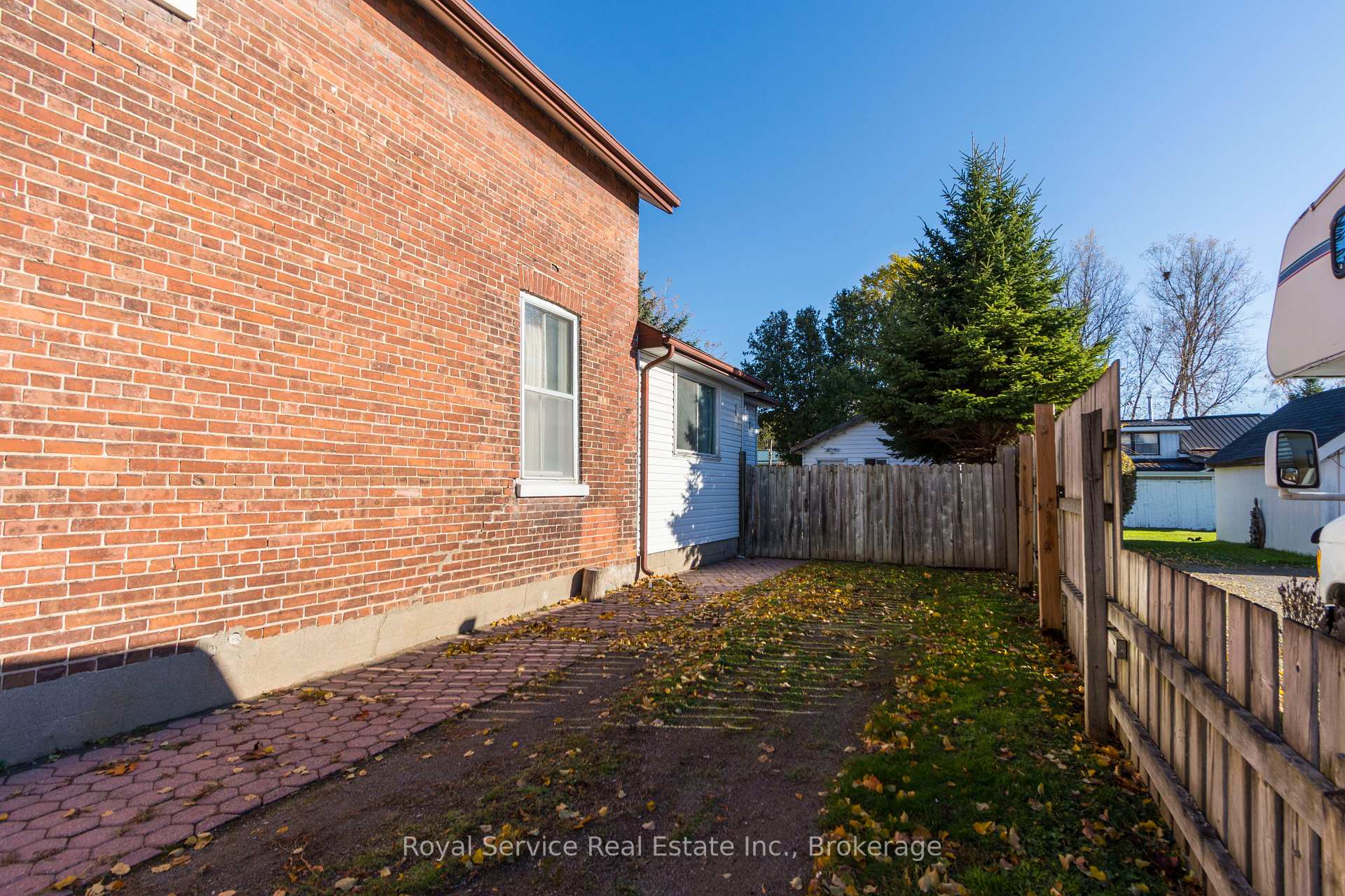 Photo 27 of 370 Division Street, Cobourg — HOMEH