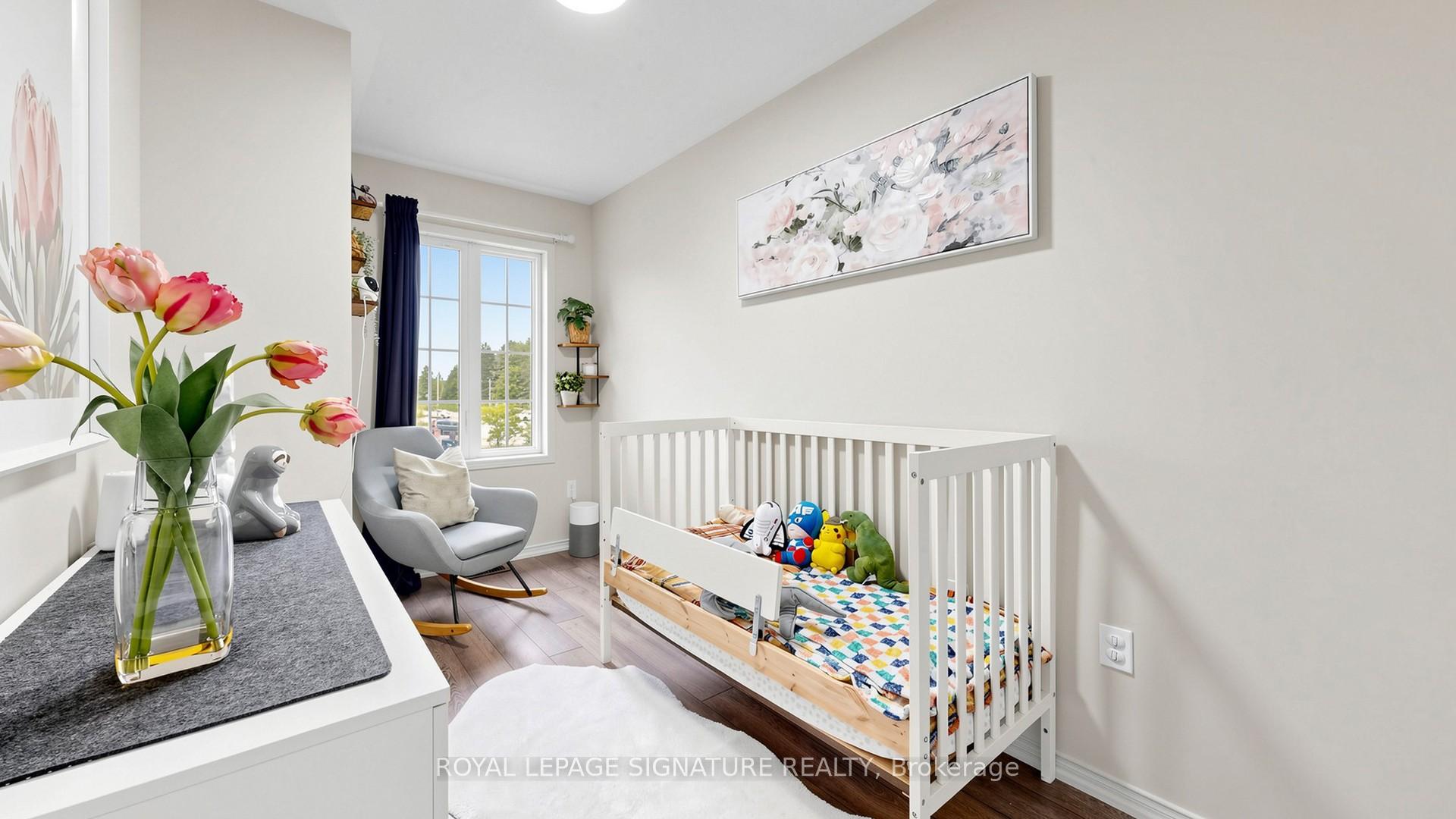 Photo 10 of 383 White's Hill Avenue, Markham, Cornell — HOMEH