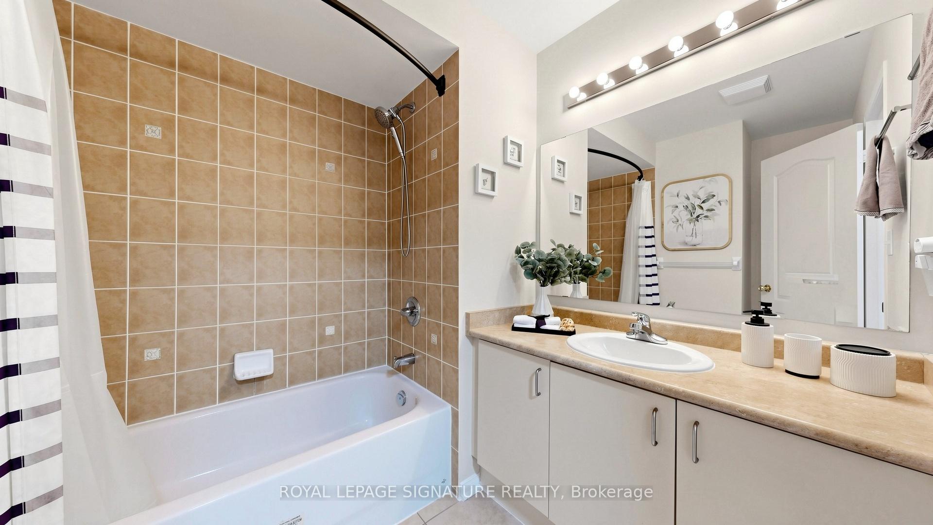 Photo 11 of 383 White's Hill Avenue, Markham, Cornell — HOMEH