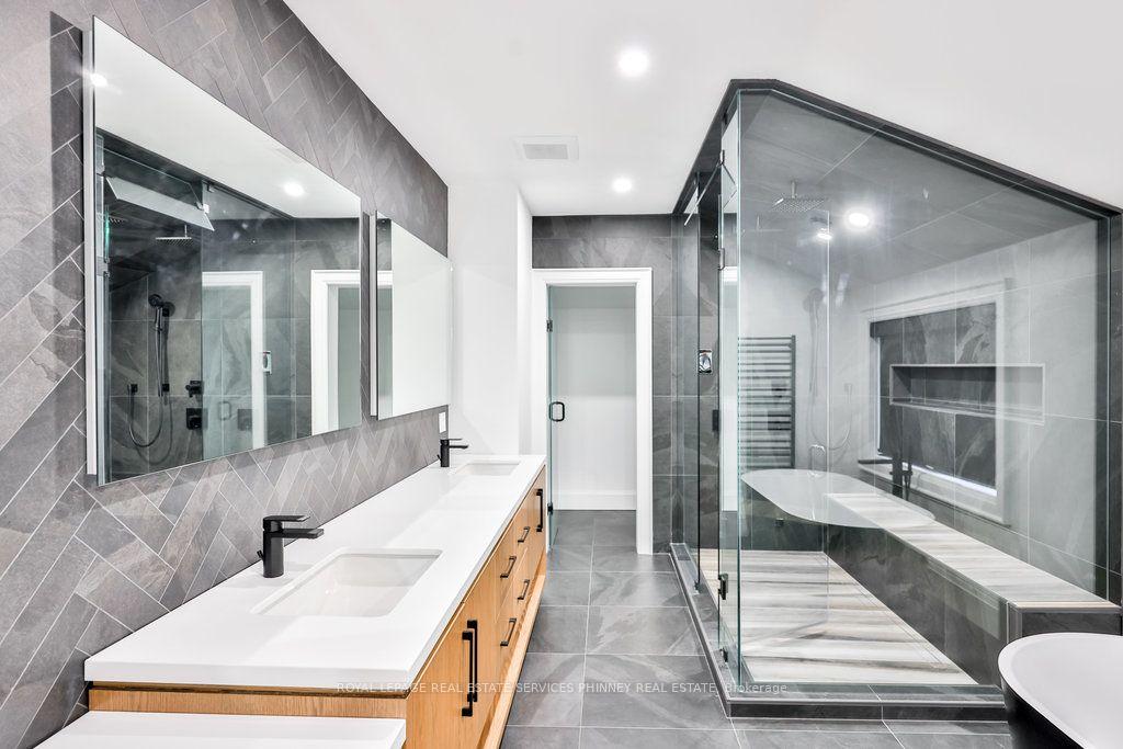 Photo 31 of 57 Joymar Drive, Mississauga, Streetsville — HOMEH