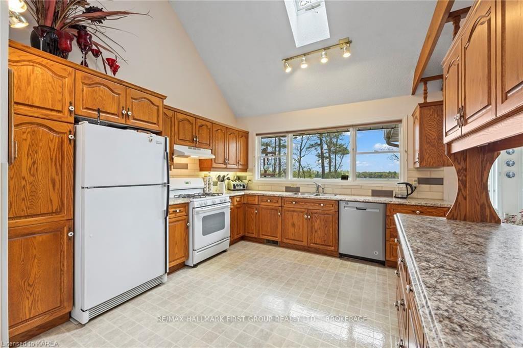 Photo 22 of 1525 Burnt Hills Road, Frontenac, Frontenac South — HOMEH