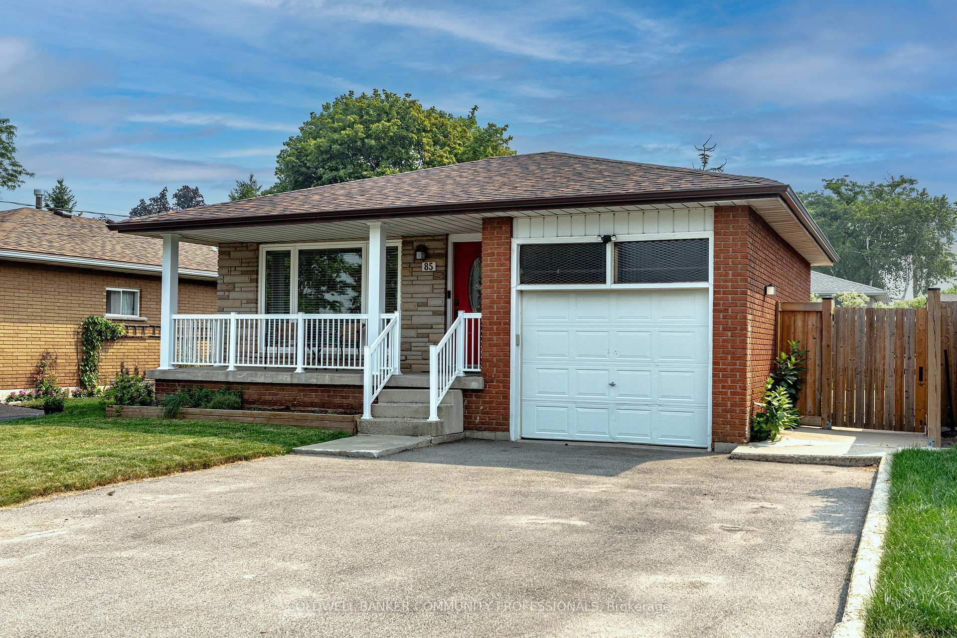 Photo 4 of 85 Lavina Crescent, Hamilton, Mountview — HOMEH