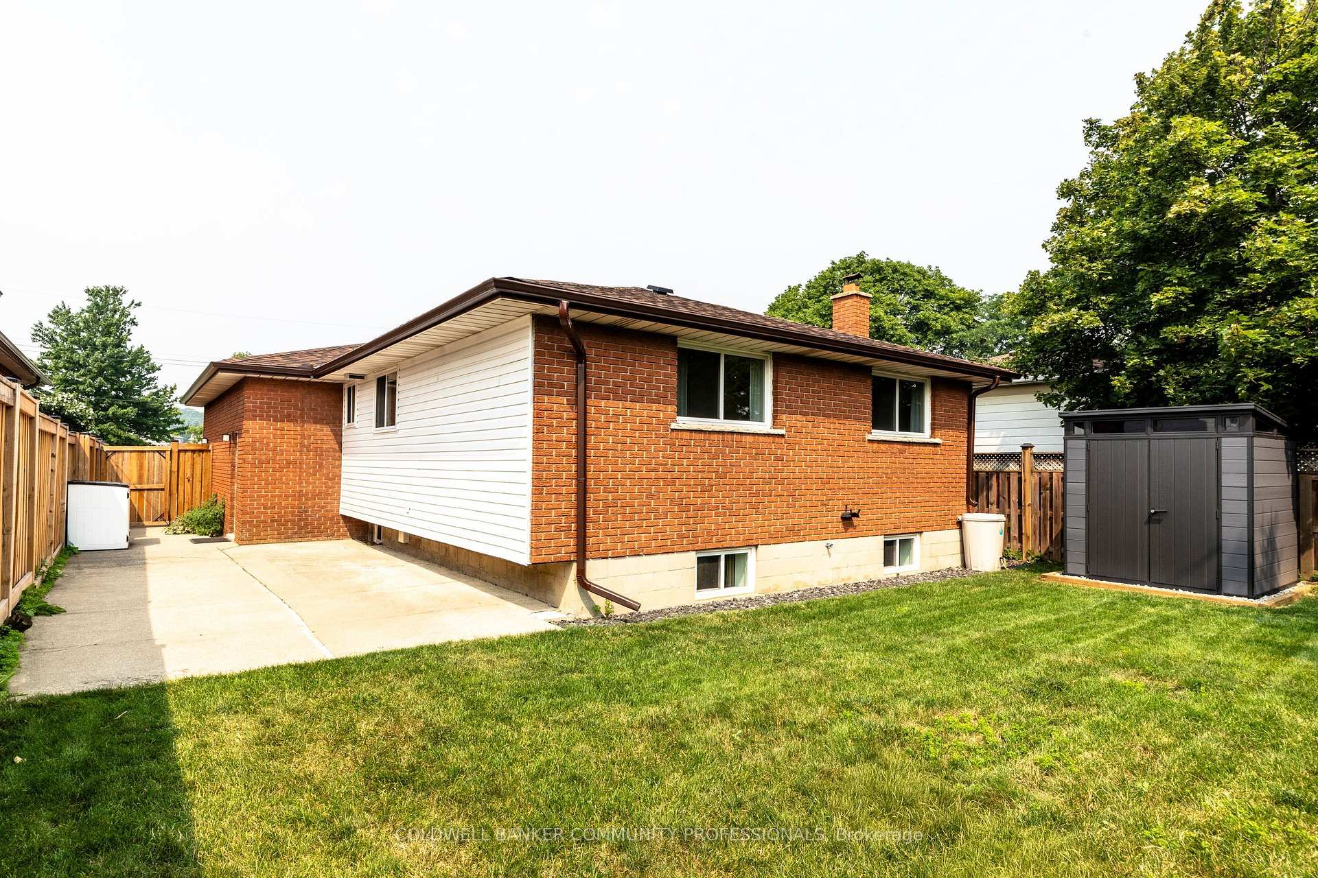 Photo 38 of 85 Lavina Crescent, Hamilton, Mountview — HOMEH