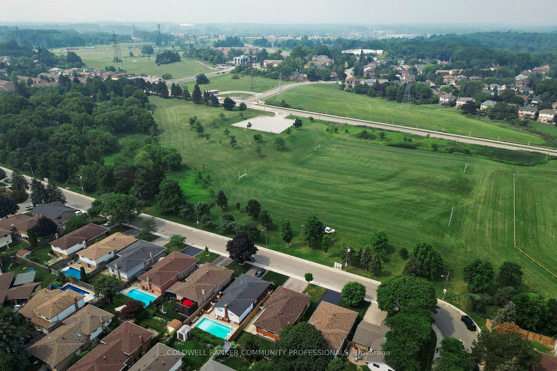 Photo 46 of 85 Lavina Crescent, Hamilton, Mountview — HOMEH