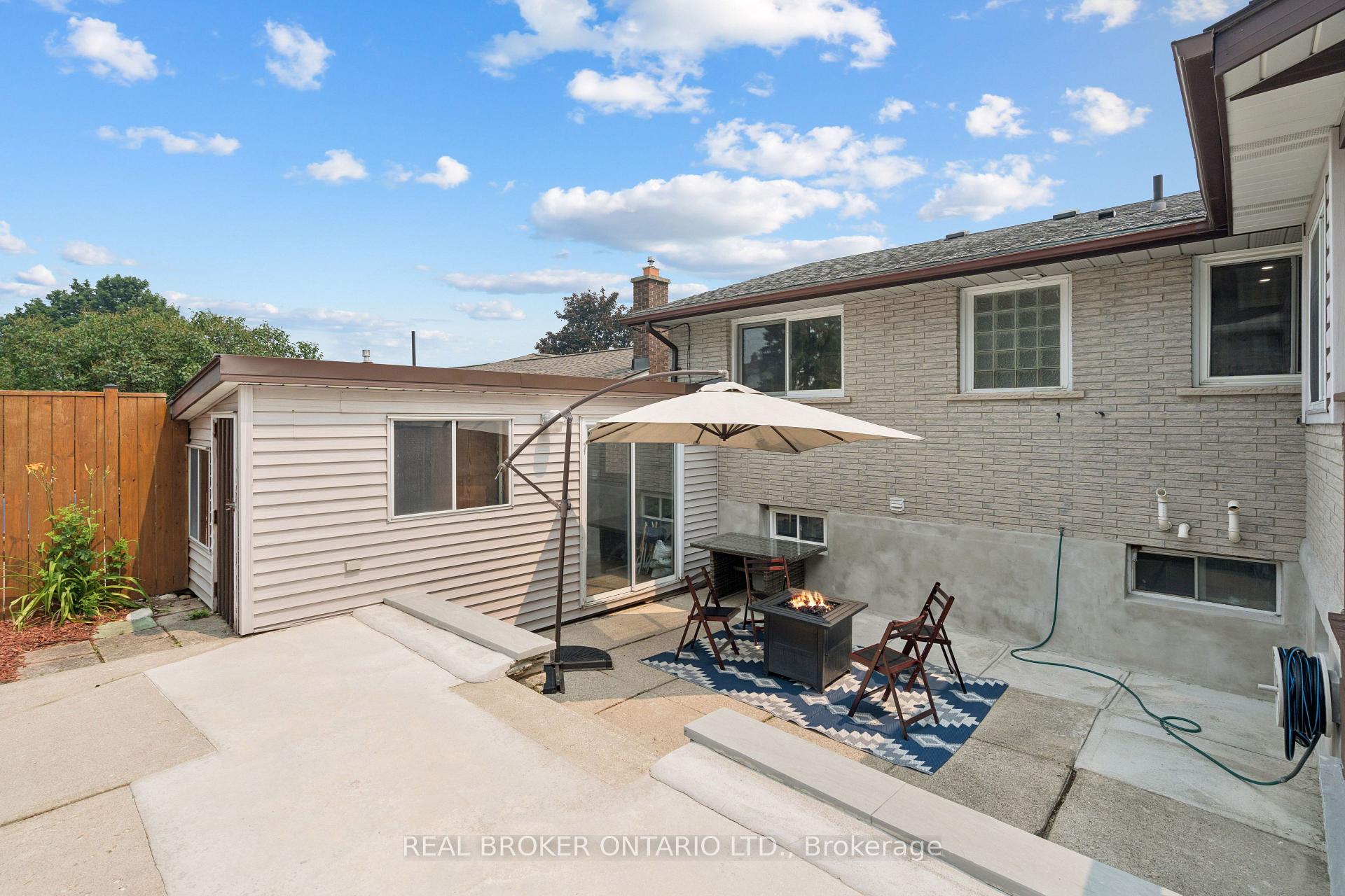 Photo 41 of 254 Southwood Drive, Kitchener, Country Hills — HOMEH