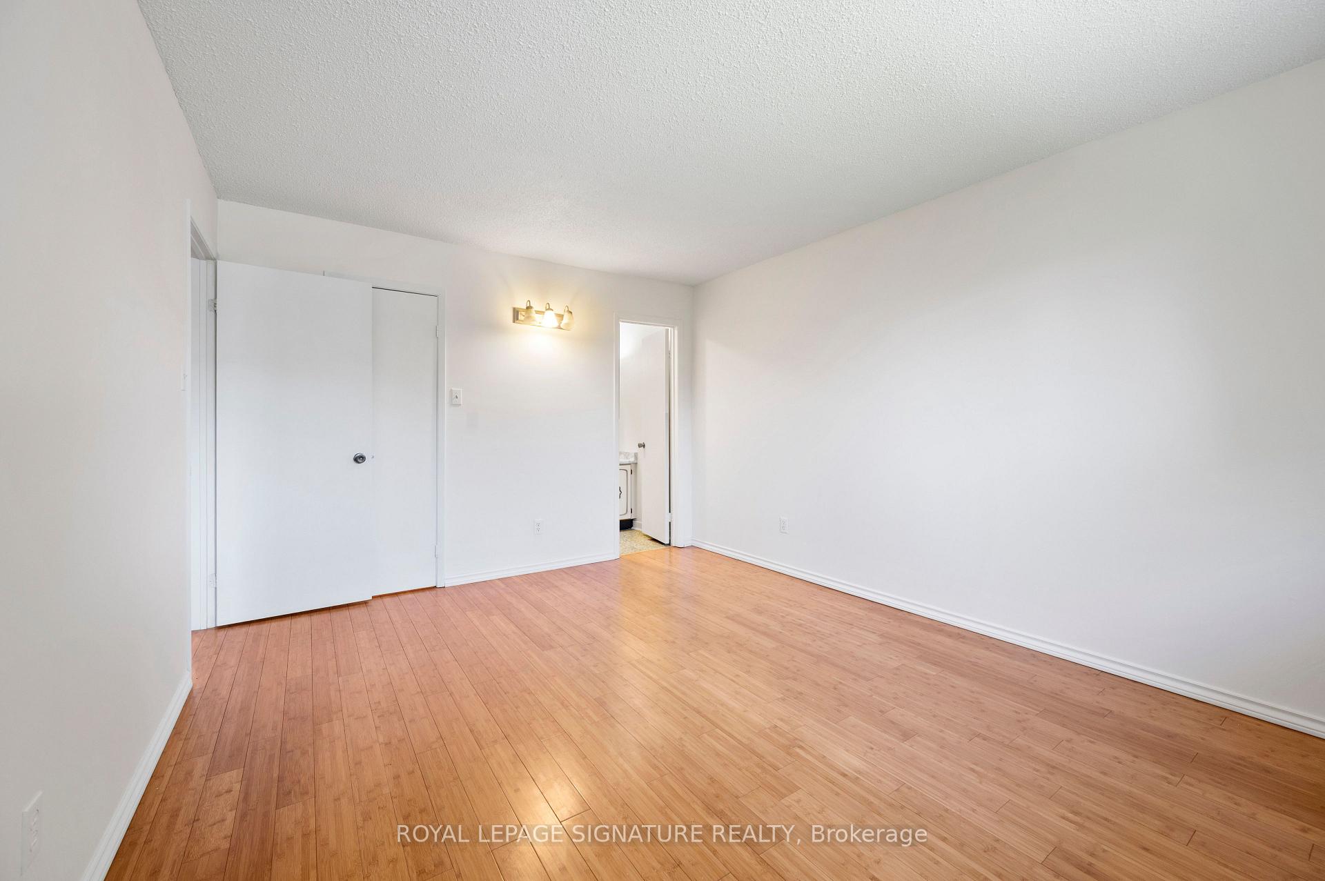 Photo 27 of 4069 Jefton Crescent, Mississauga, Erin Mills — HOMEH