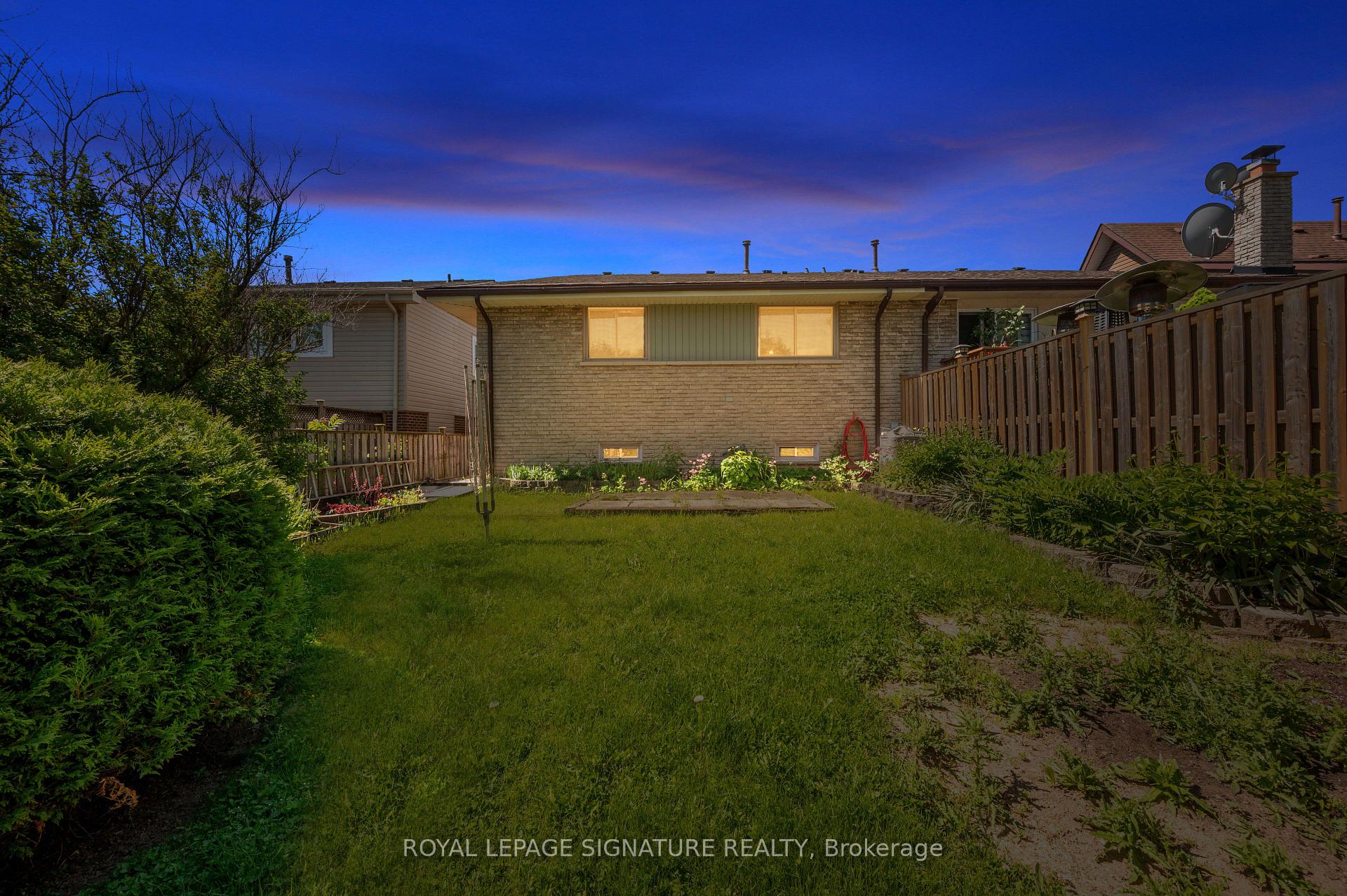 Photo 47 of 4069 Jefton Crescent, Mississauga, Erin Mills — HOMEH
