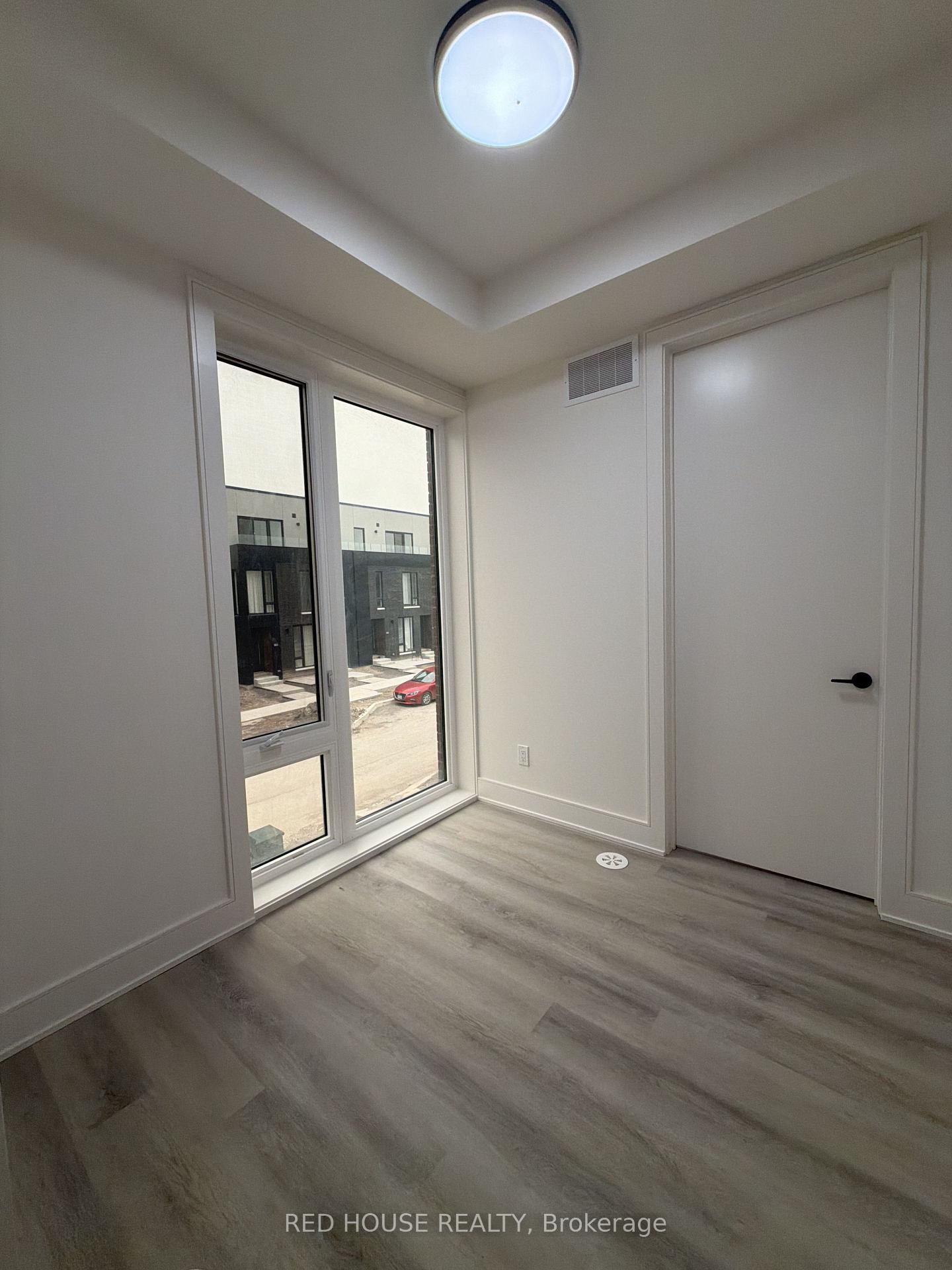 Photo 11 of 133 Everett Common, St. Catharines, Oakdale — HOMEH