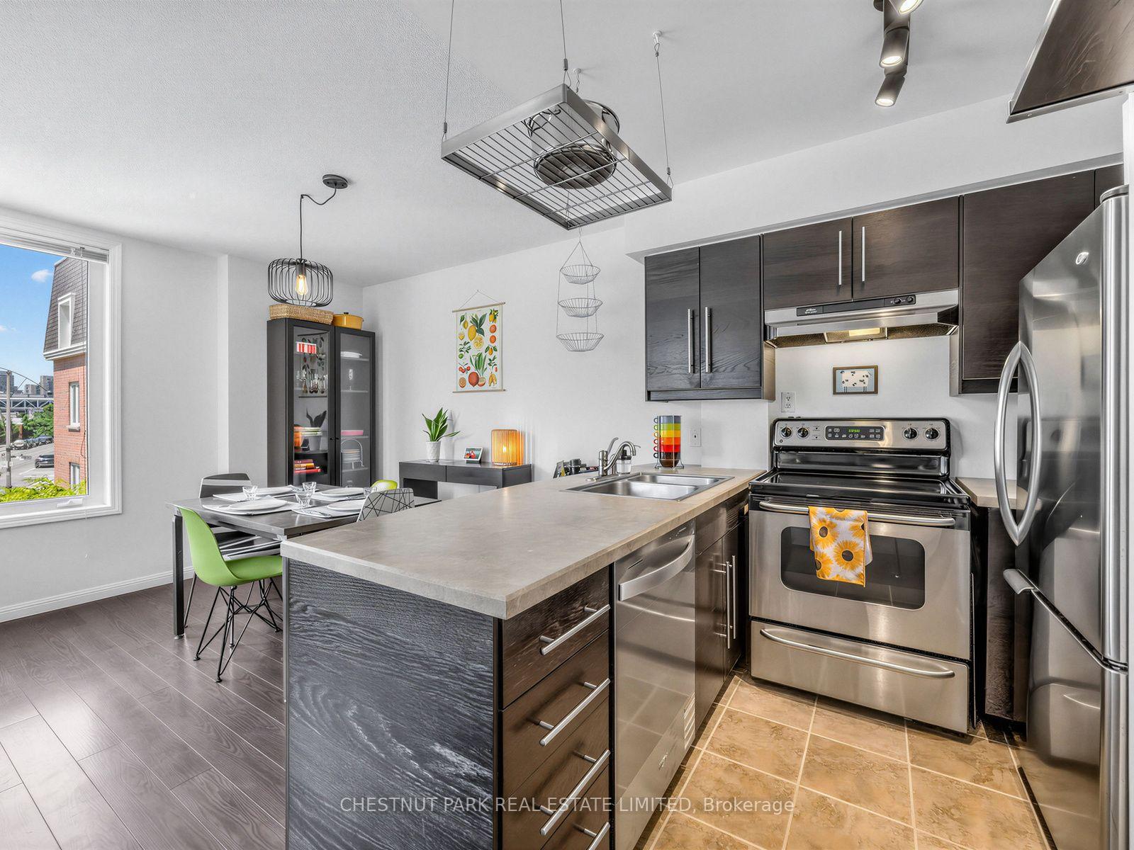 Photo 8 of Unit 333, 26 Douro Street, Toronto, Niagara — HOMEH