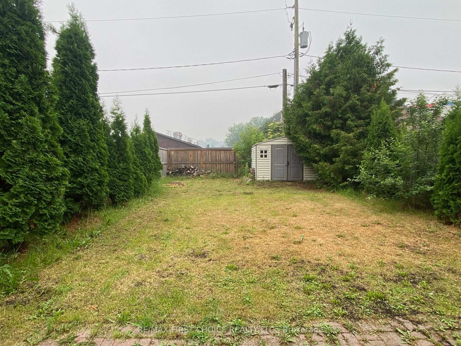 Photo 10 of 12 Machar Avenue, Thunder Bay, Court / Cumberland — HOMEH