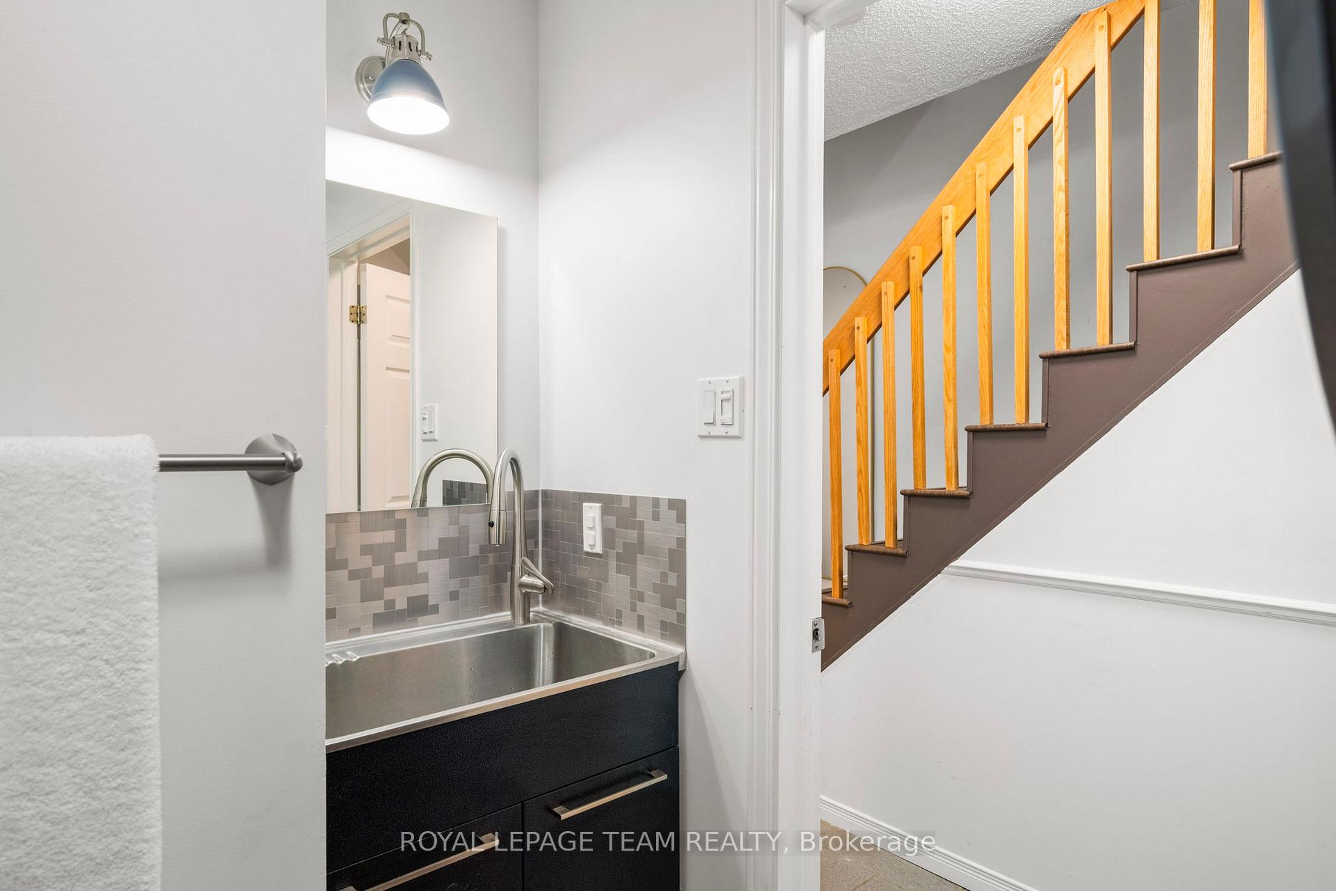 Photo 30 of 212 Provender Avenue, Ottawa, CFB Rockcliffe and Area — HOMEH