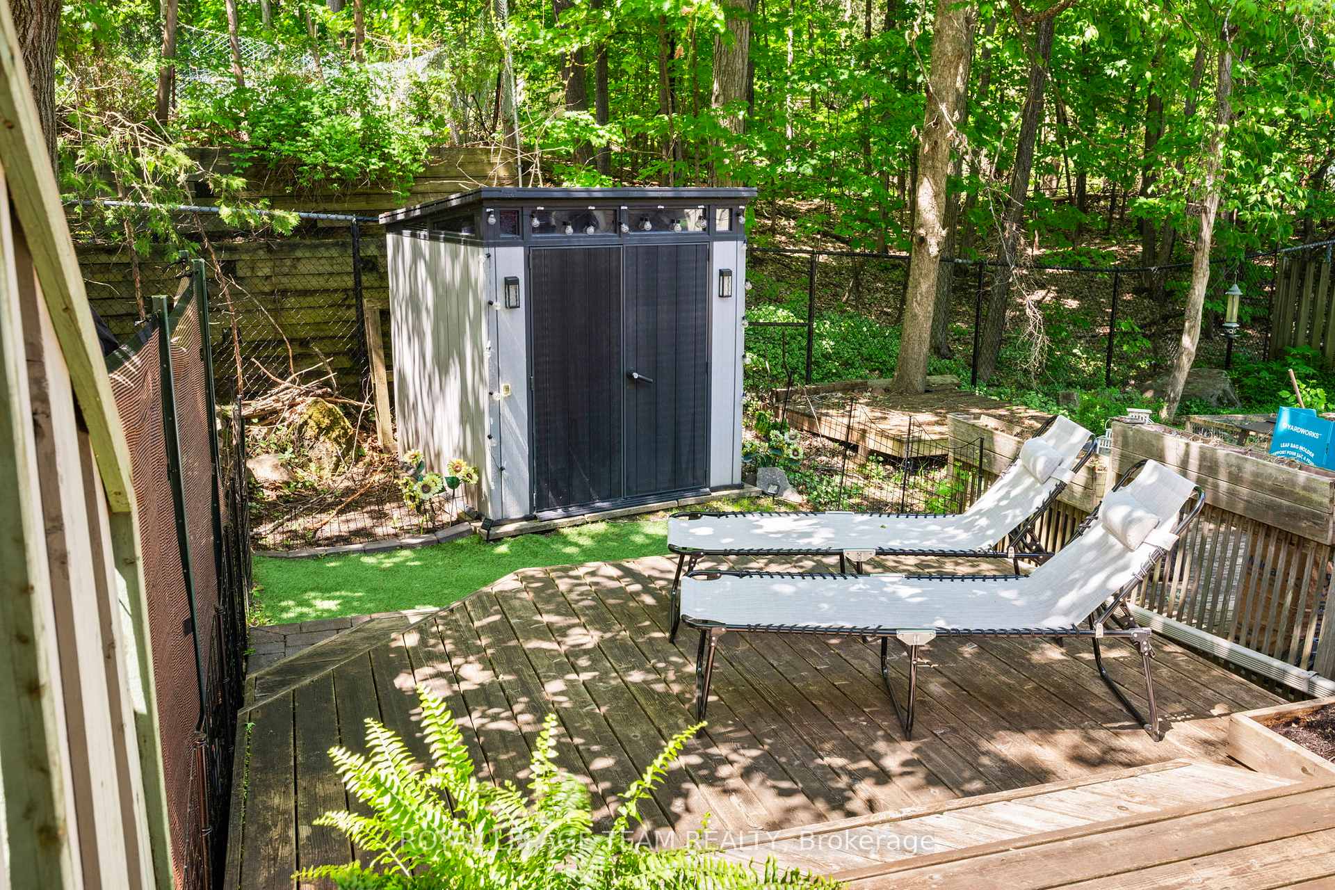 Photo 32 of 212 Provender Avenue, Ottawa, CFB Rockcliffe and Area — HOMEH