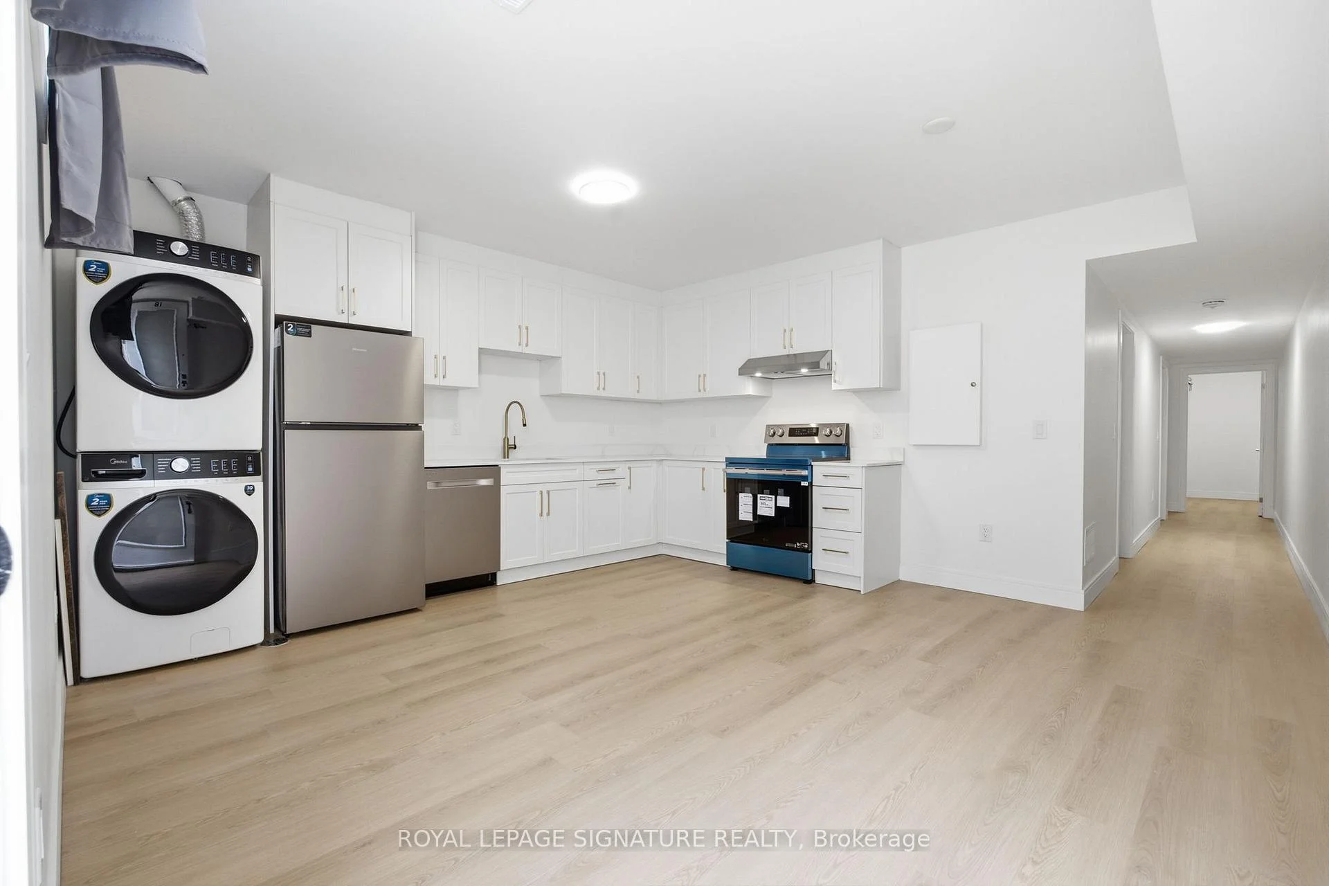 Front of Unit 1B, 53 Bishop Avenue