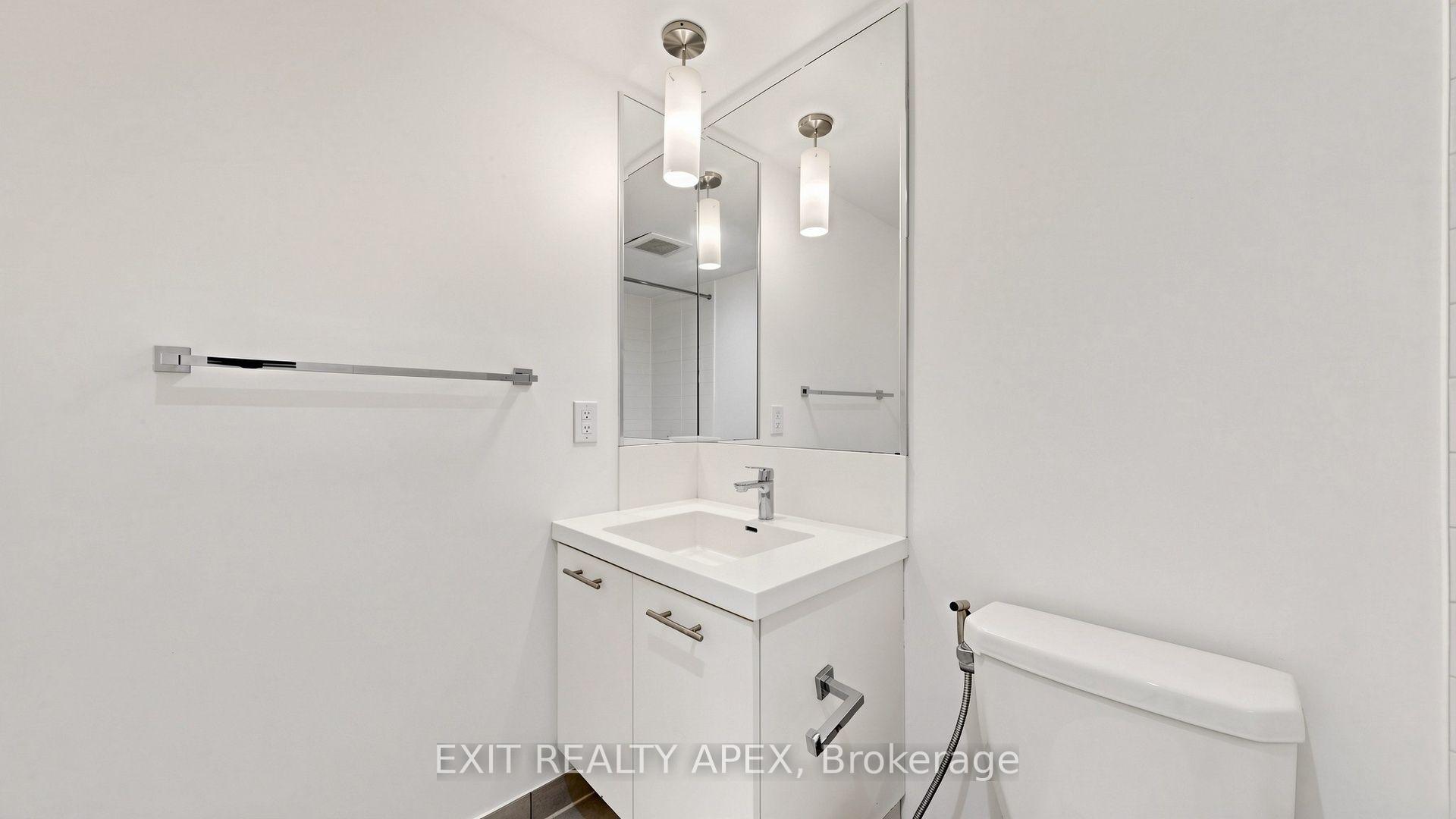 Photo 40 of Unit 40, 23 Valhalla Inn Road, Etobicoke, Islington-City Centre West — HOMEH