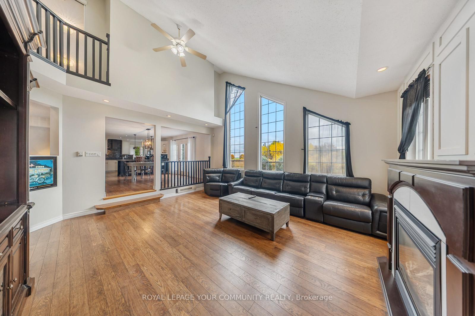 Photo 13 of Unit 10, 286194 County Road, Mono, Rural Mono — HOMEH