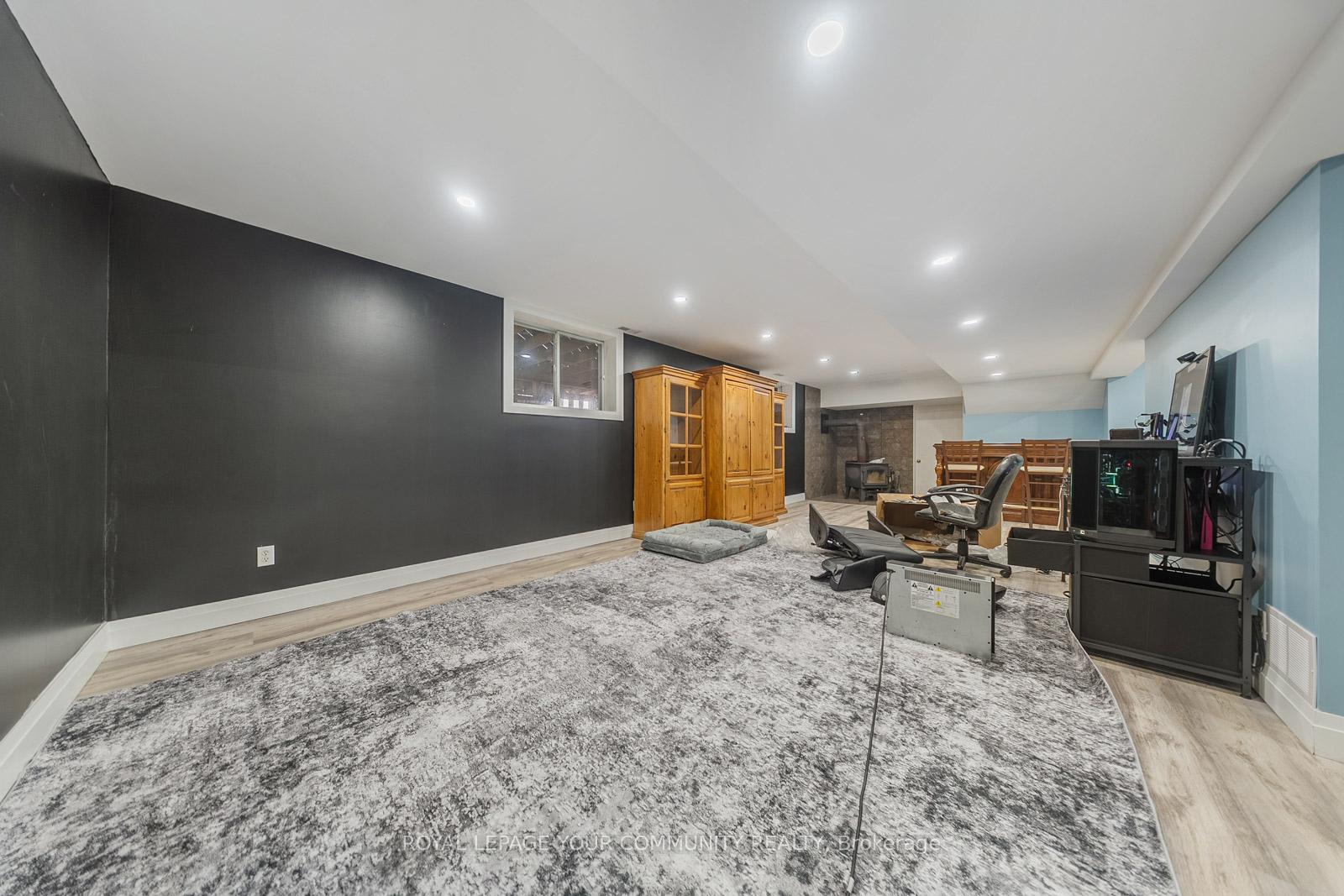 Photo 42 of Unit 10, 286194 County Road, Mono, Rural Mono — HOMEH