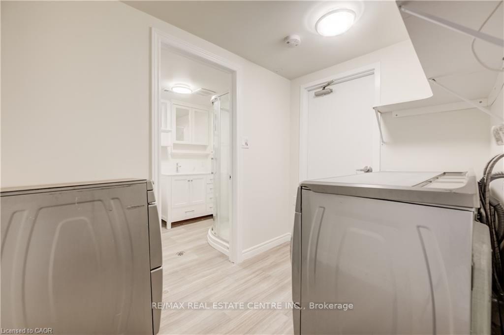Photo 9 of Unit B, 297 Country Hill Drive, Kitchener, Country Hills — HOMEH
