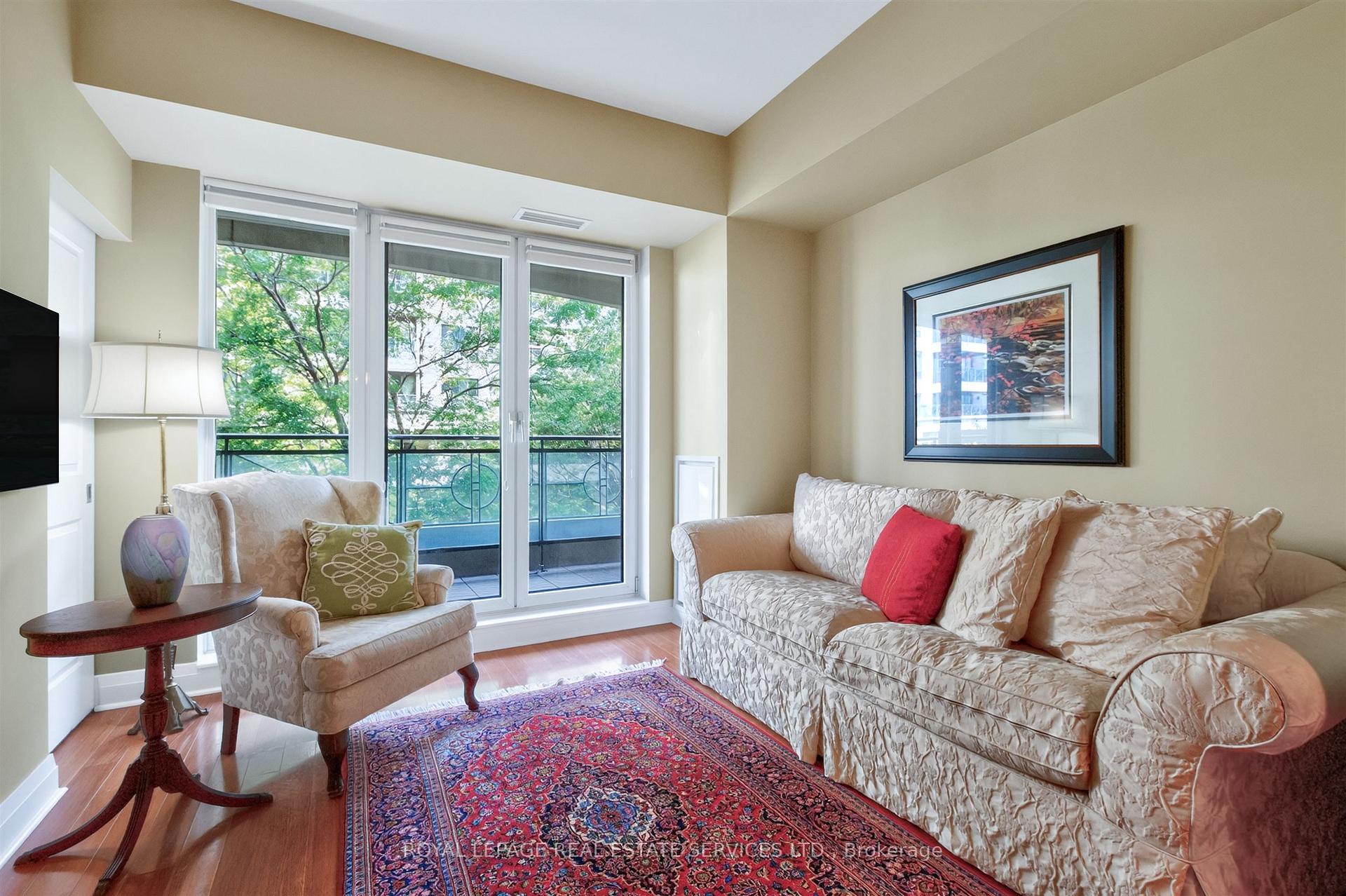 Photo 15 of Unit 401, 25 Scrivener Square, Toronto, Rosedale-Moore Park — HOMEH