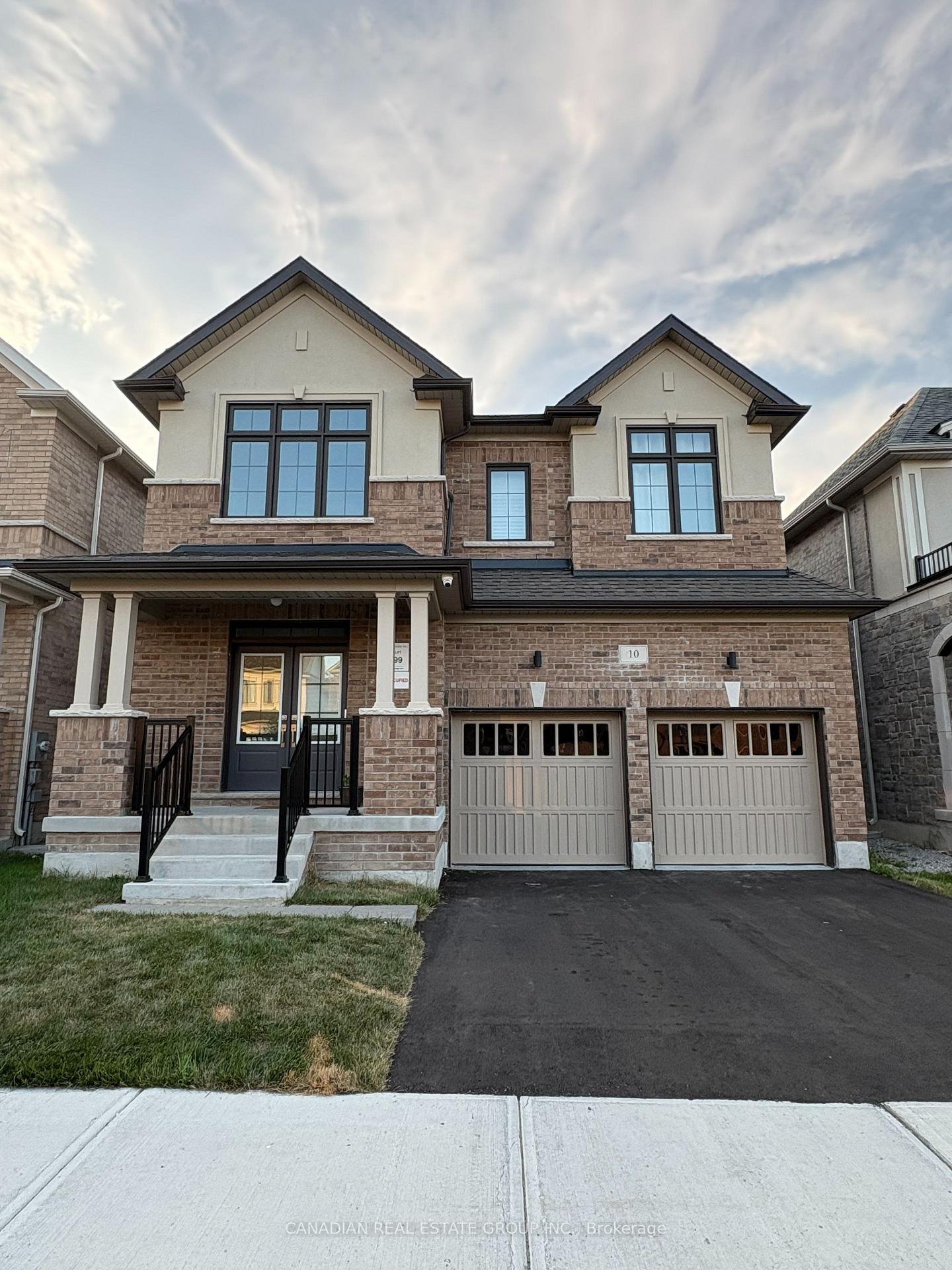 Photo 1 of 10 Stennett Drive, Georgina, Keswick North — HOMEH