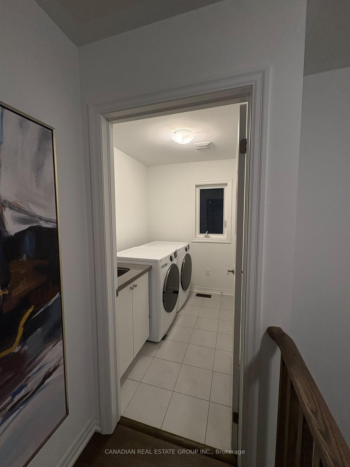 Photo 18 of 10 Stennett Drive, Georgina, Keswick North — HOMEH
