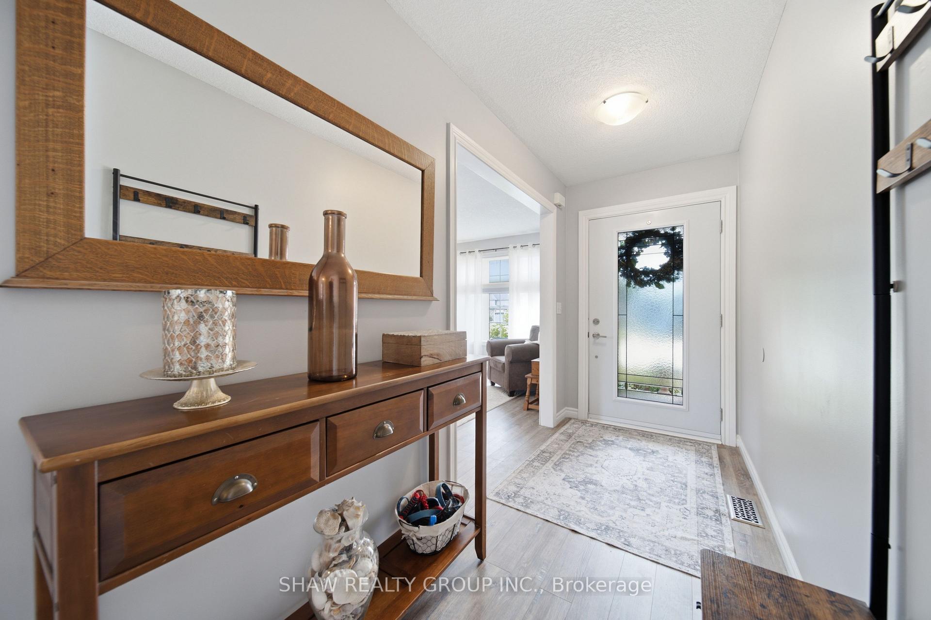 Photo 13 of 79 Beaverbrook Crescent, Cambridge, Little's Corners — HOMEH